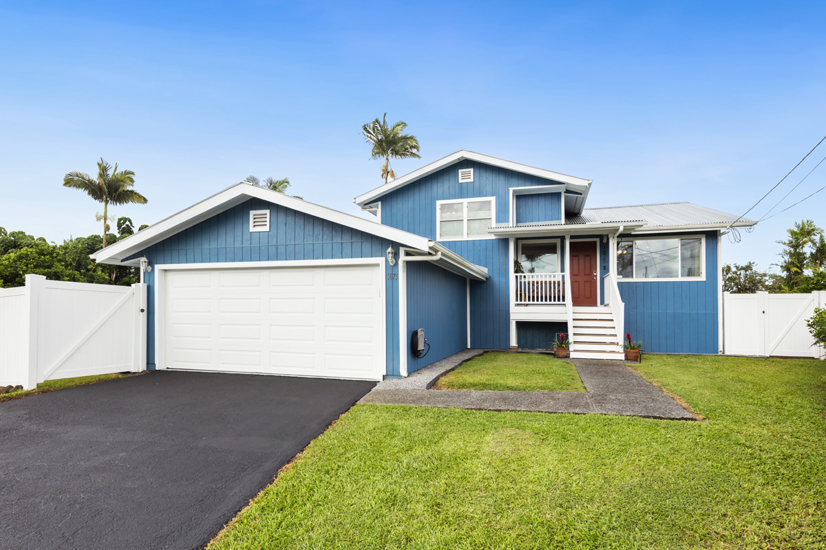 1675 Oneawa Way Property Photo 2