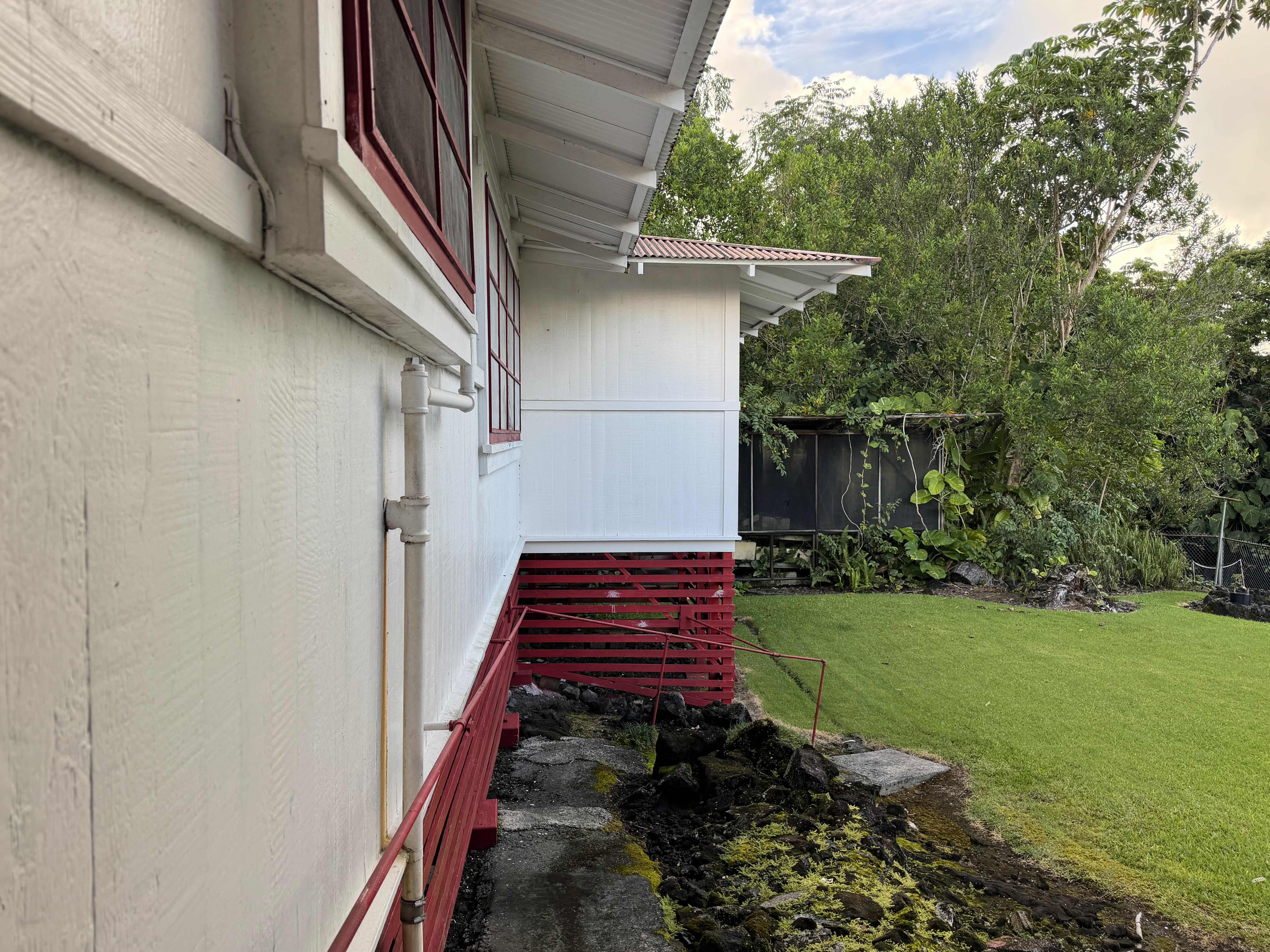 142 Palani St Property Photo 18