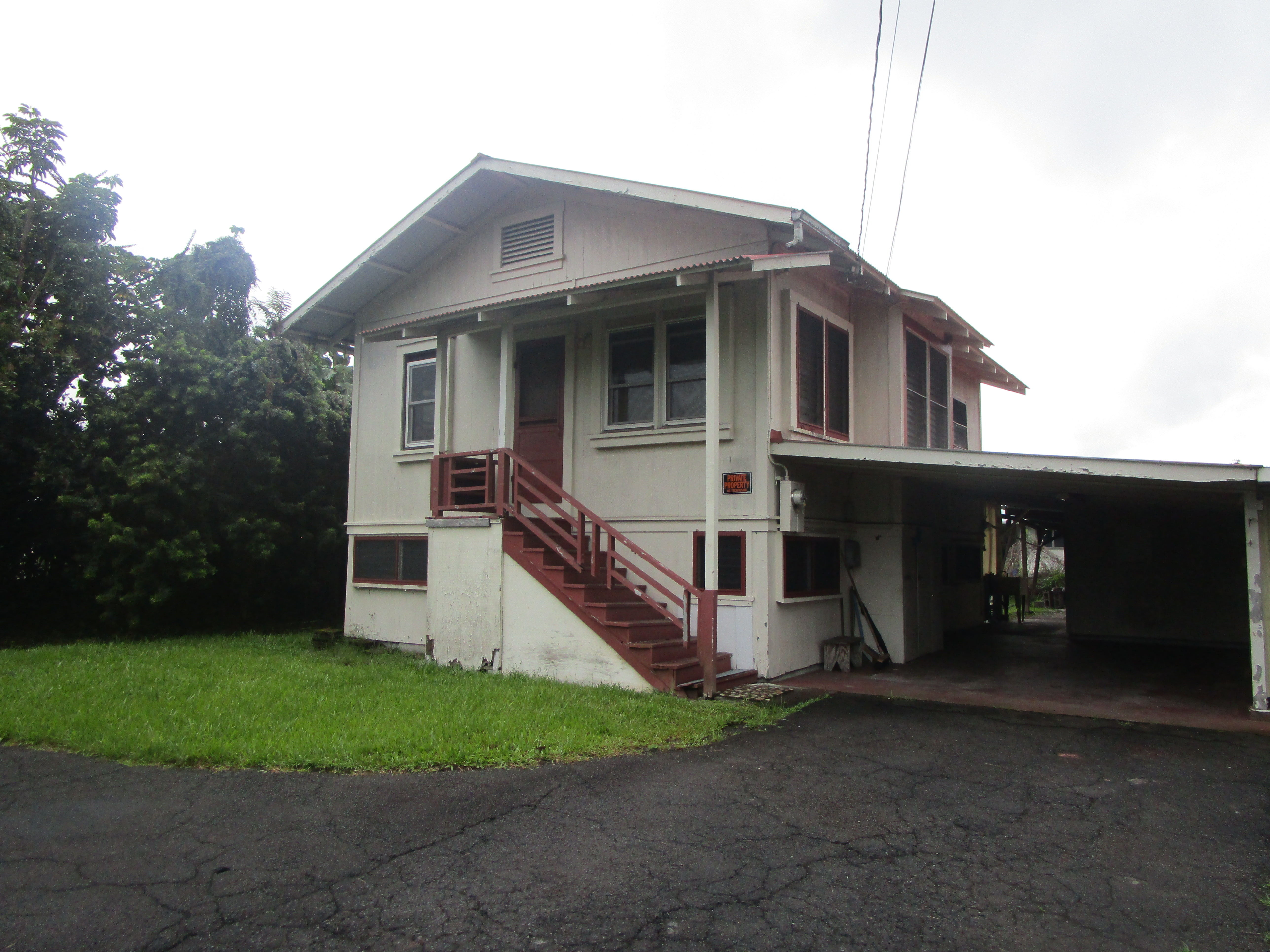 66 Ohea St Property Photo 1