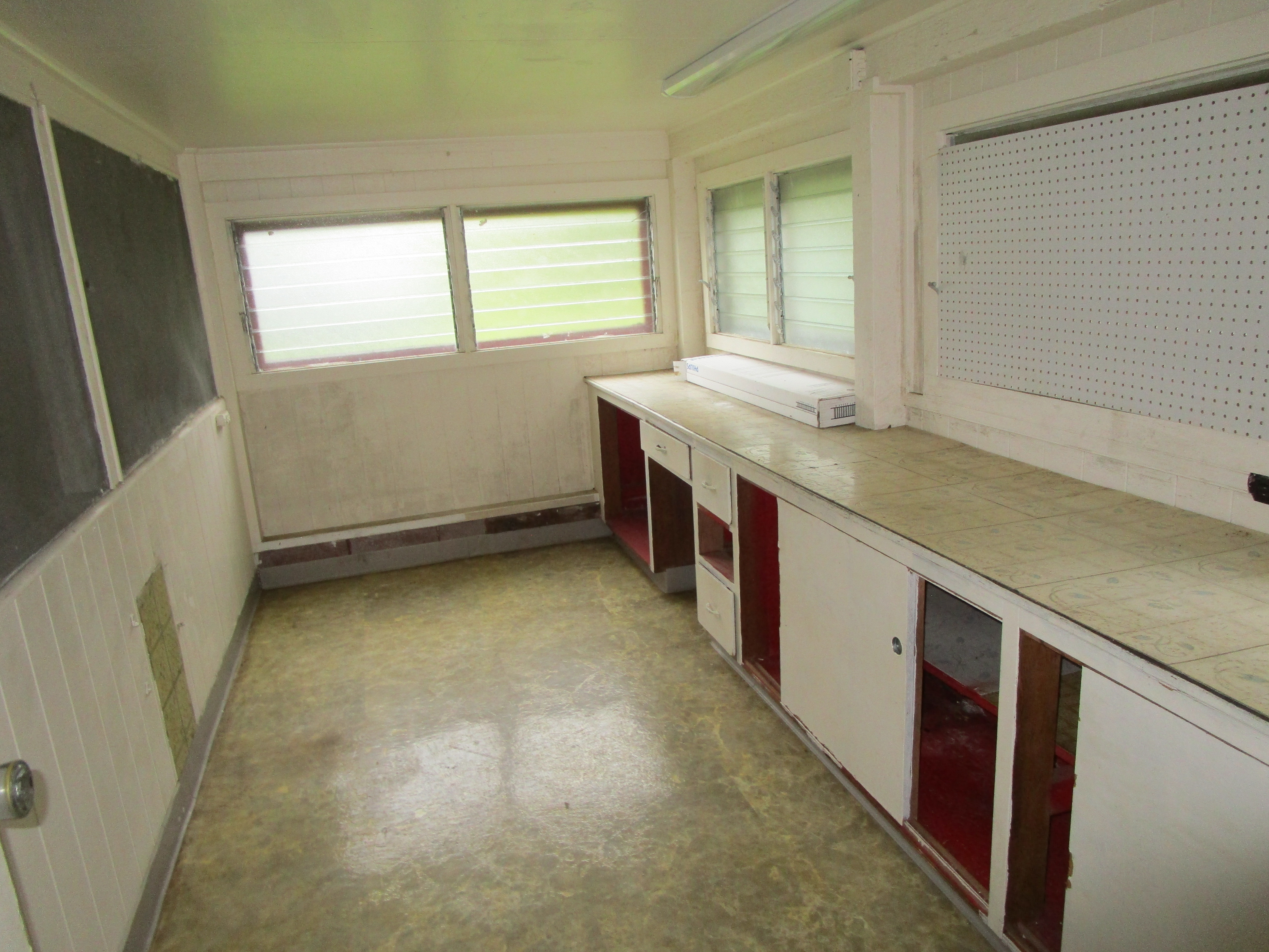 66 Ohea St Property Photo 12