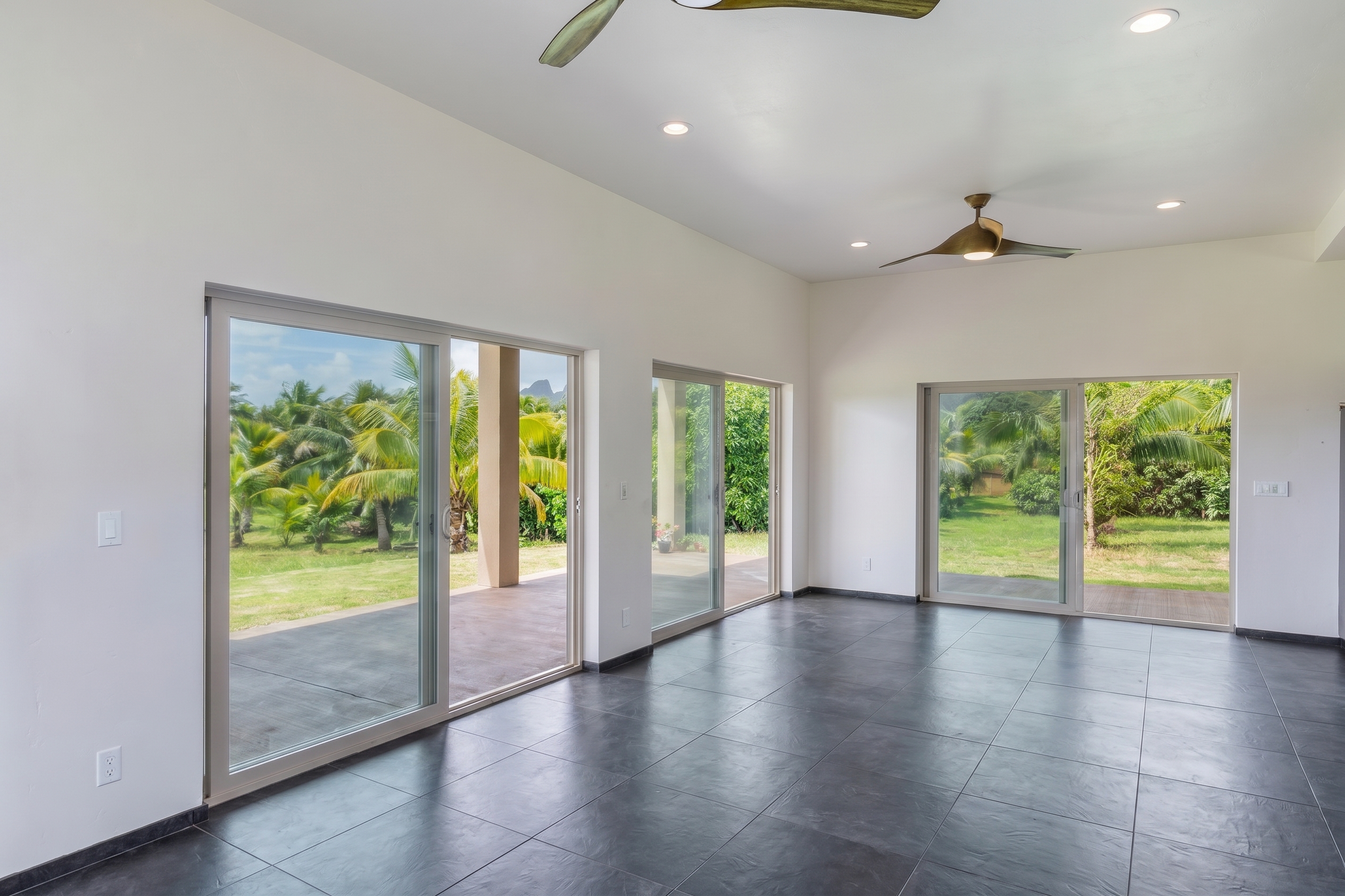 6020 Koolau Rd 0053 Property Photo 5