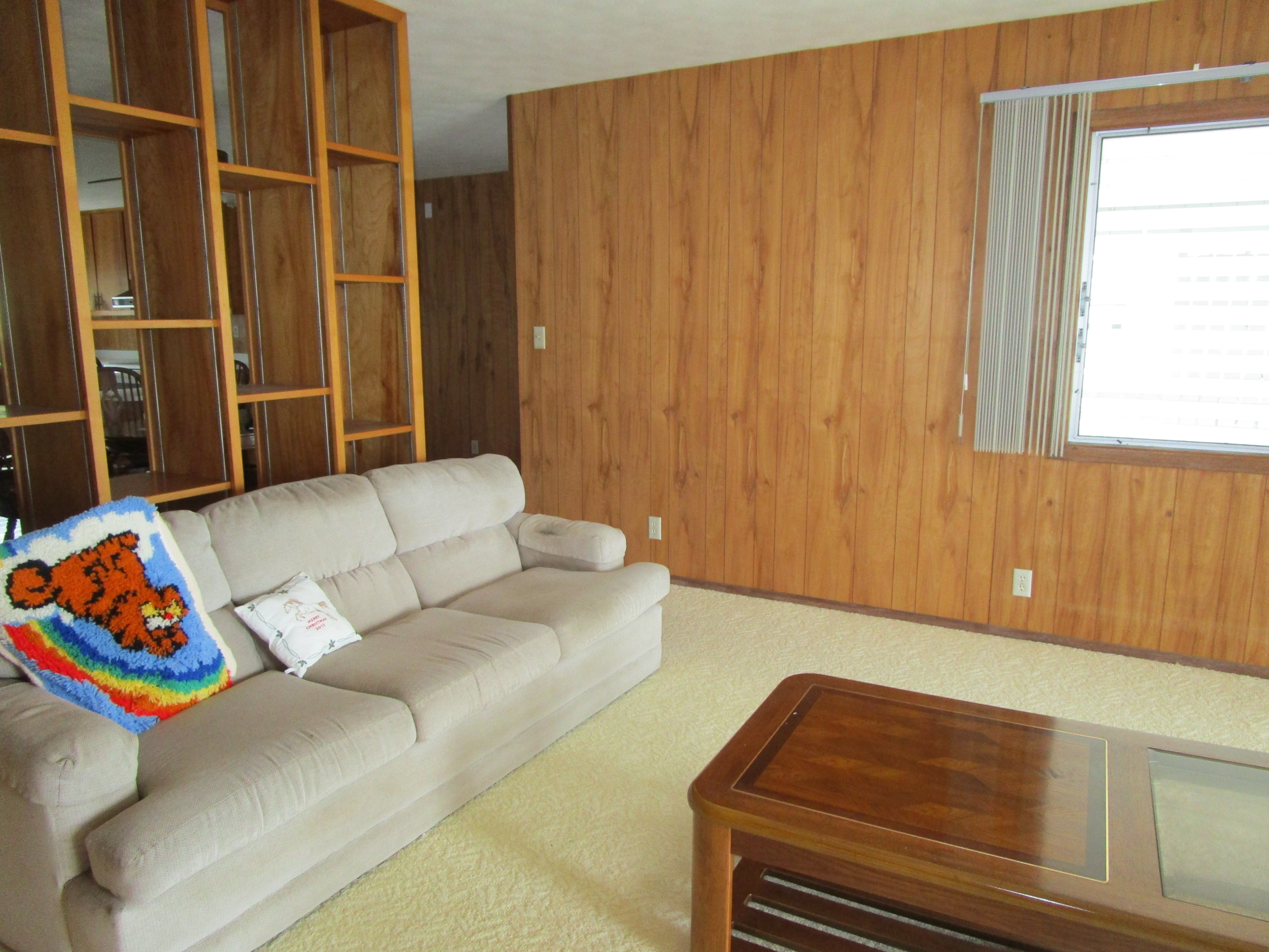1052 Ahe St Property Photo 4
