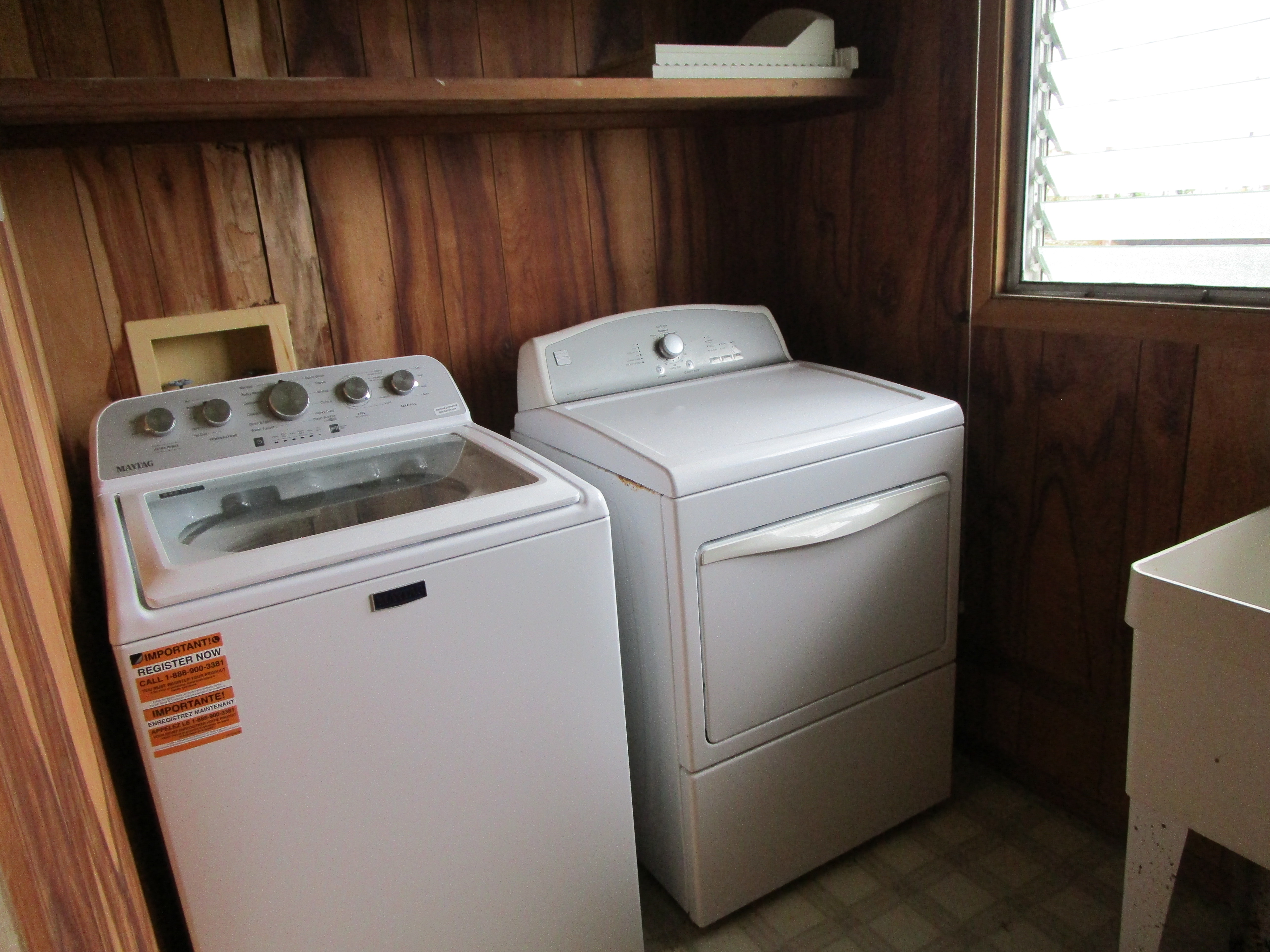 1052 Ahe St Property Photo 22