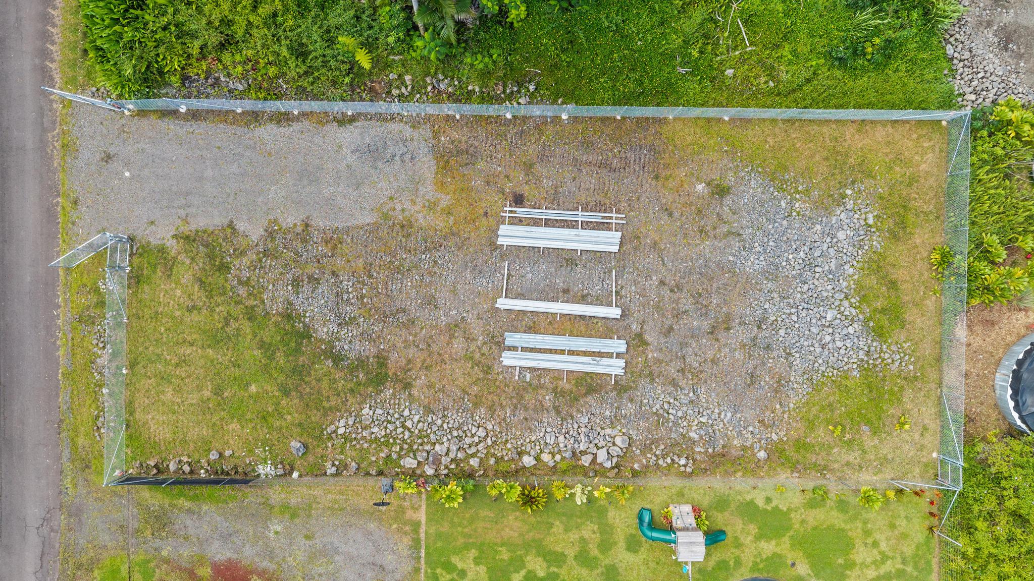 Silversword Ct Property Photo 1