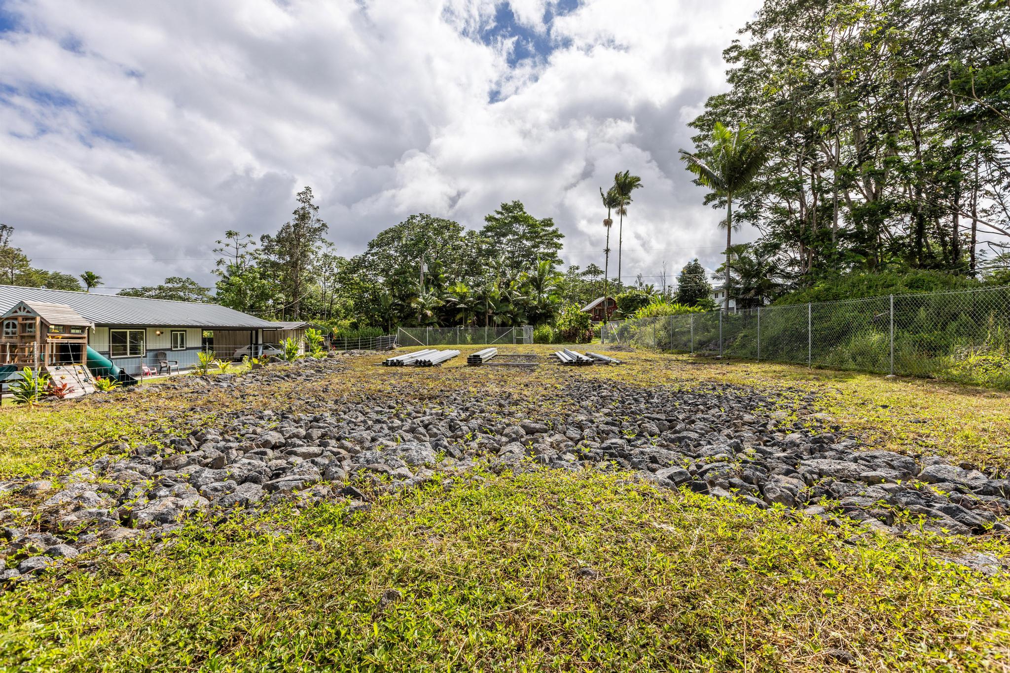 Silversword Ct Property Photo 9