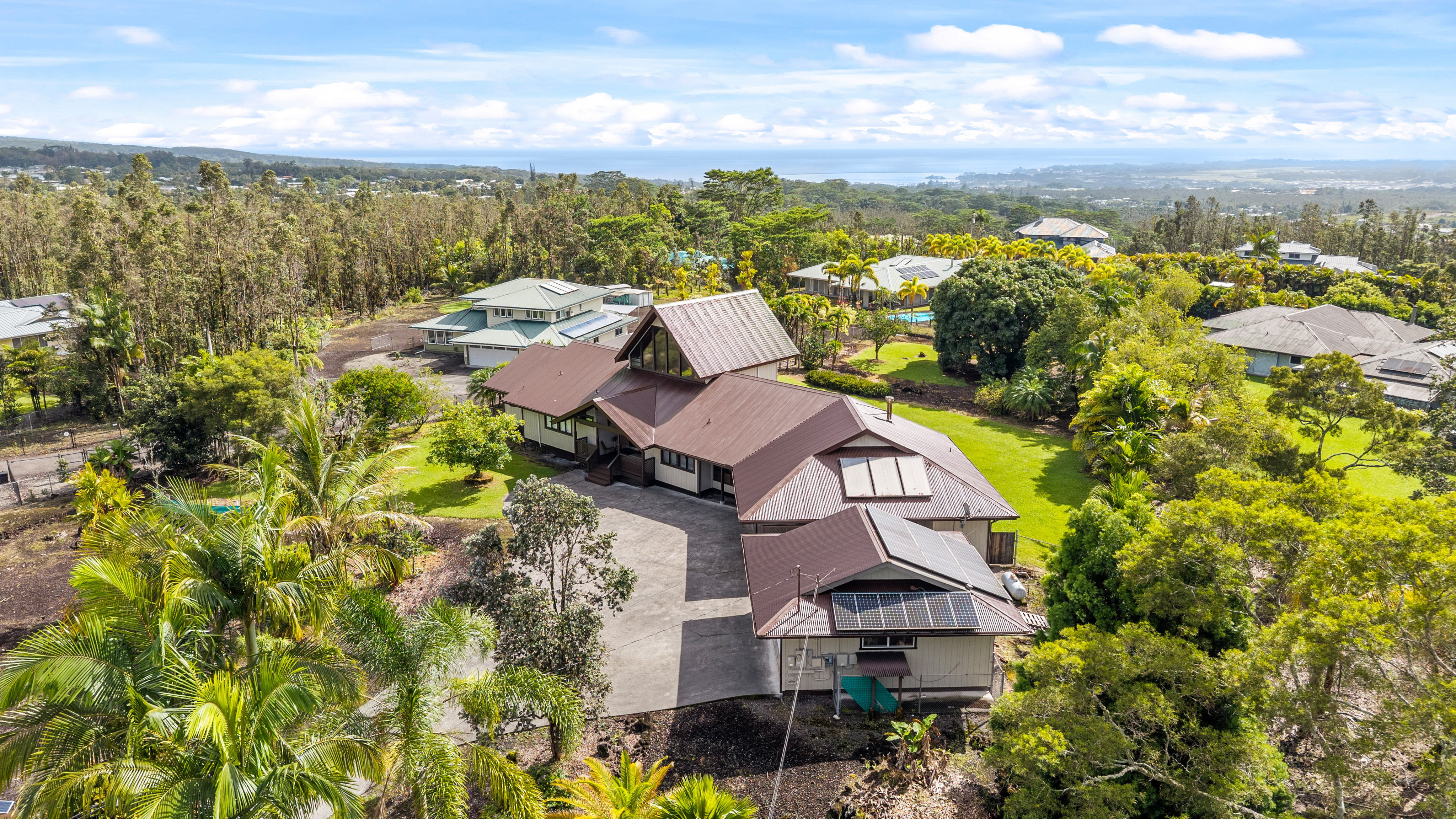 1414-a Mele Manu St Property Photo 3