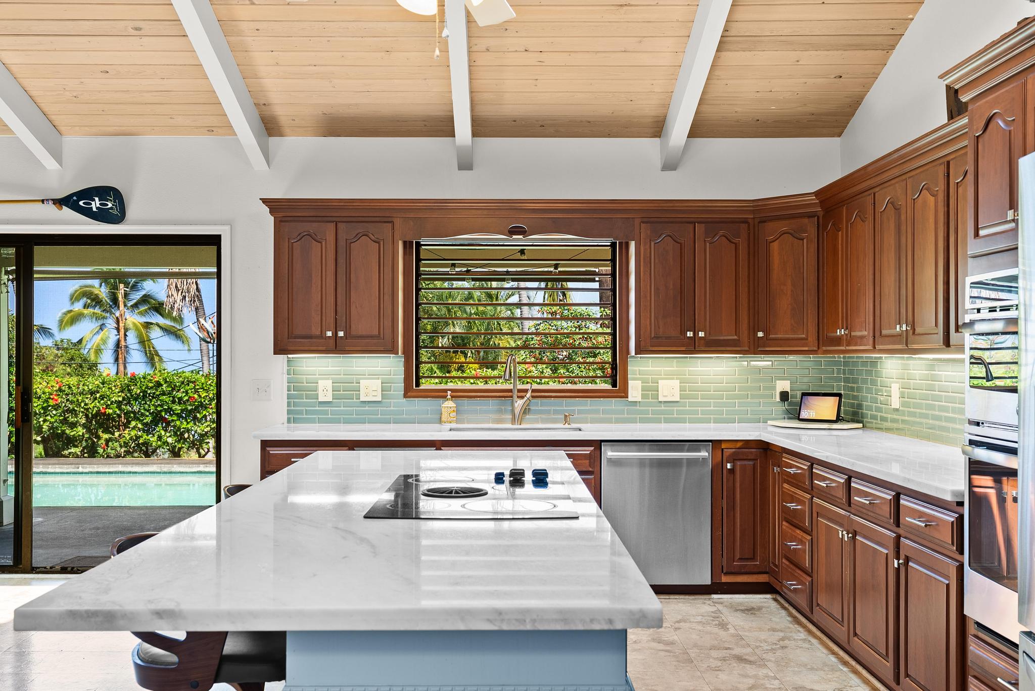 75-679 Paai Pl Property Photo 4