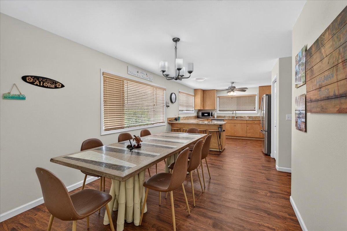 15-122 Kamano St Property Photo 3