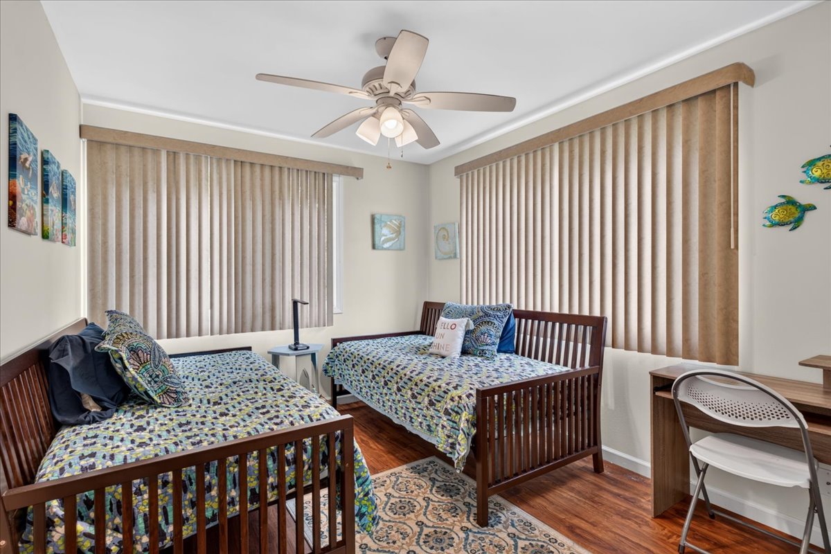 15-122 Kamano St Property Photo 9