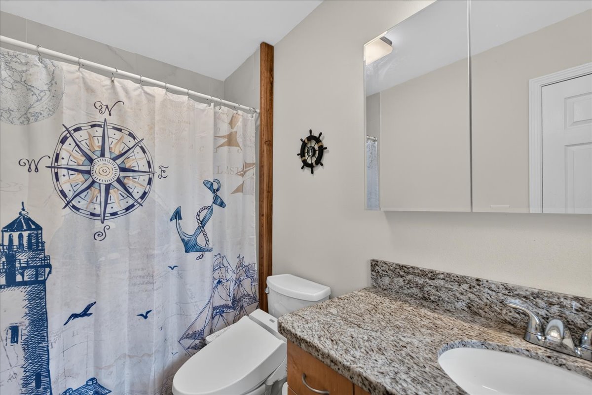 15-122 Kamano St Property Photo 17