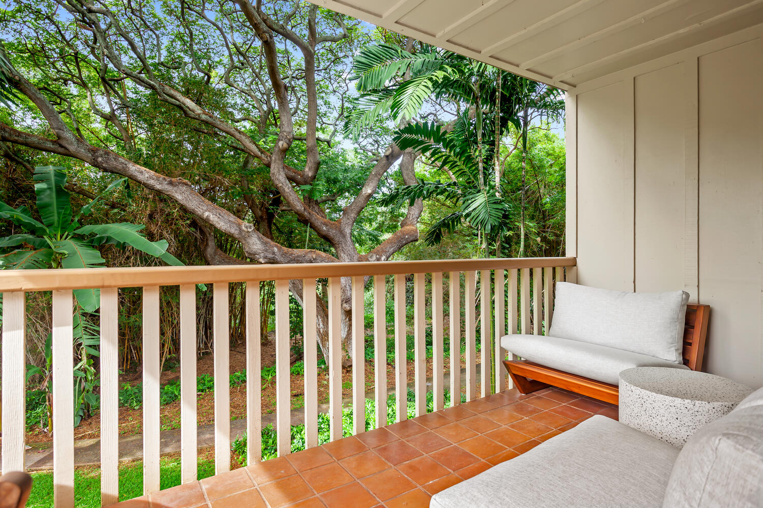 2721 Poipu Rd 423 Property Photo 11