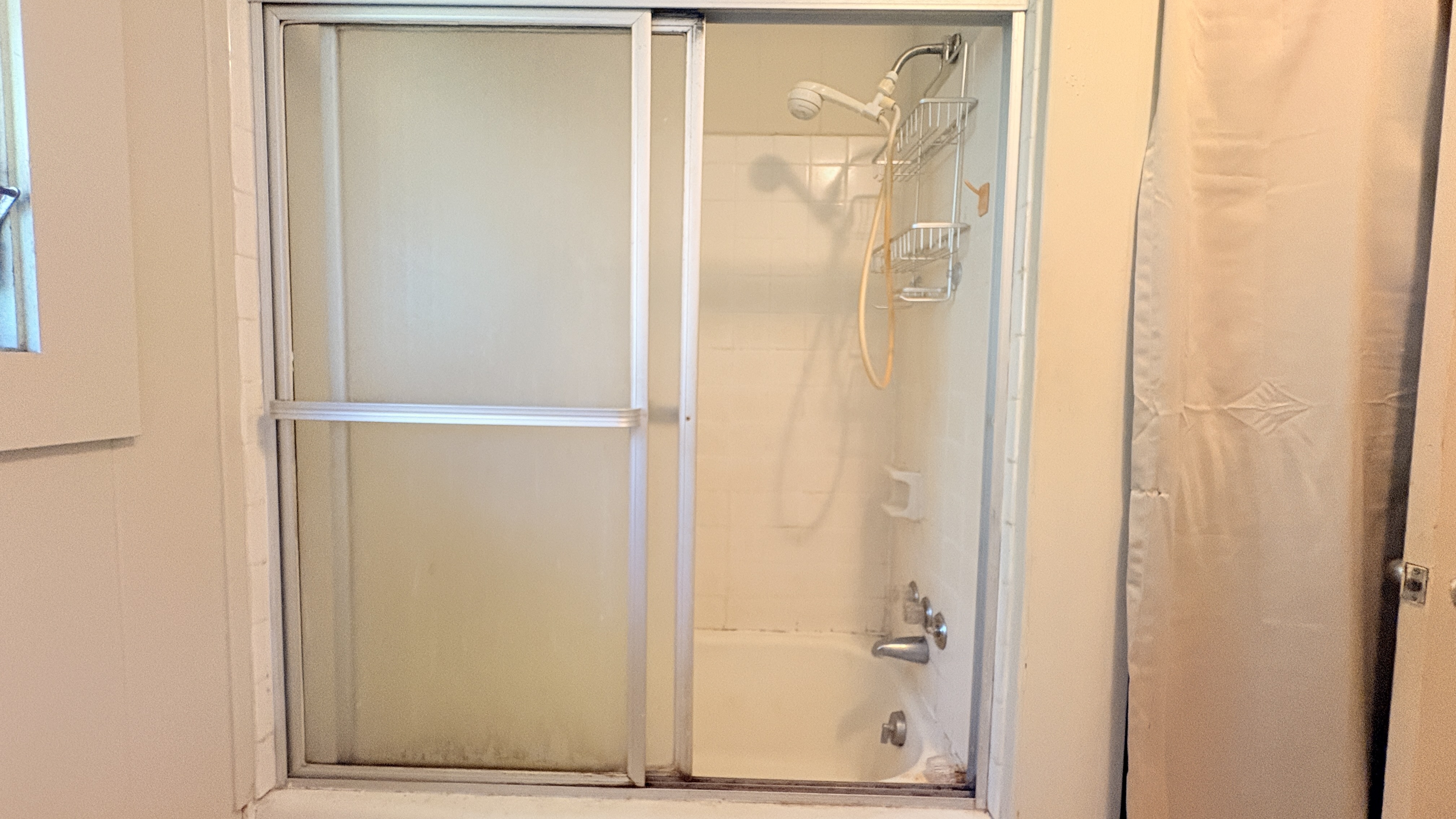 70 Hoonanea St Property Photo 13
