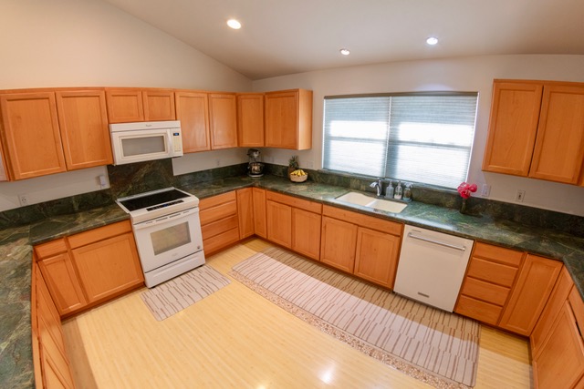 68-1815 Hooko St Property Photo 11