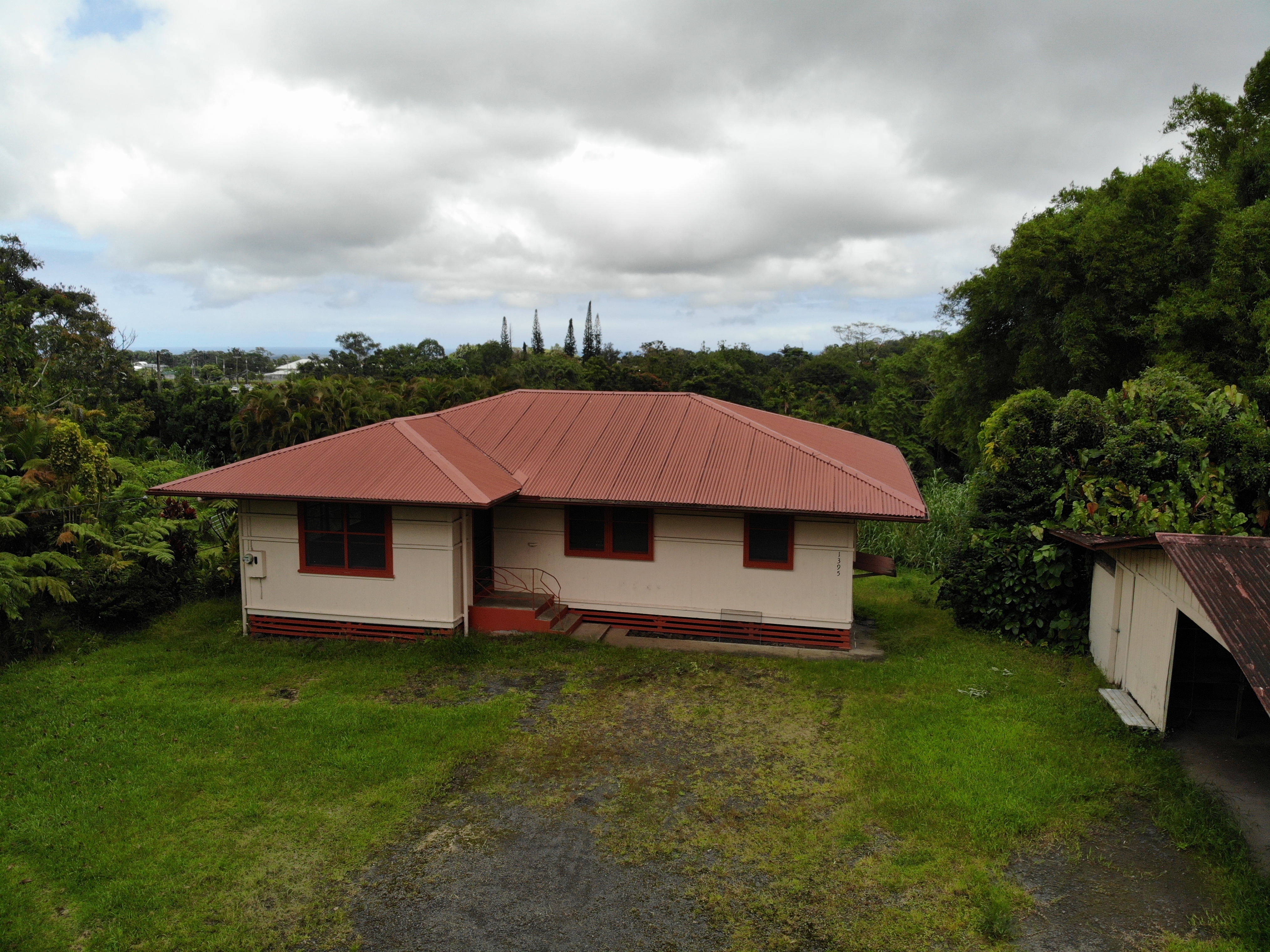 1395 Ainaola Dr Property Photo 1