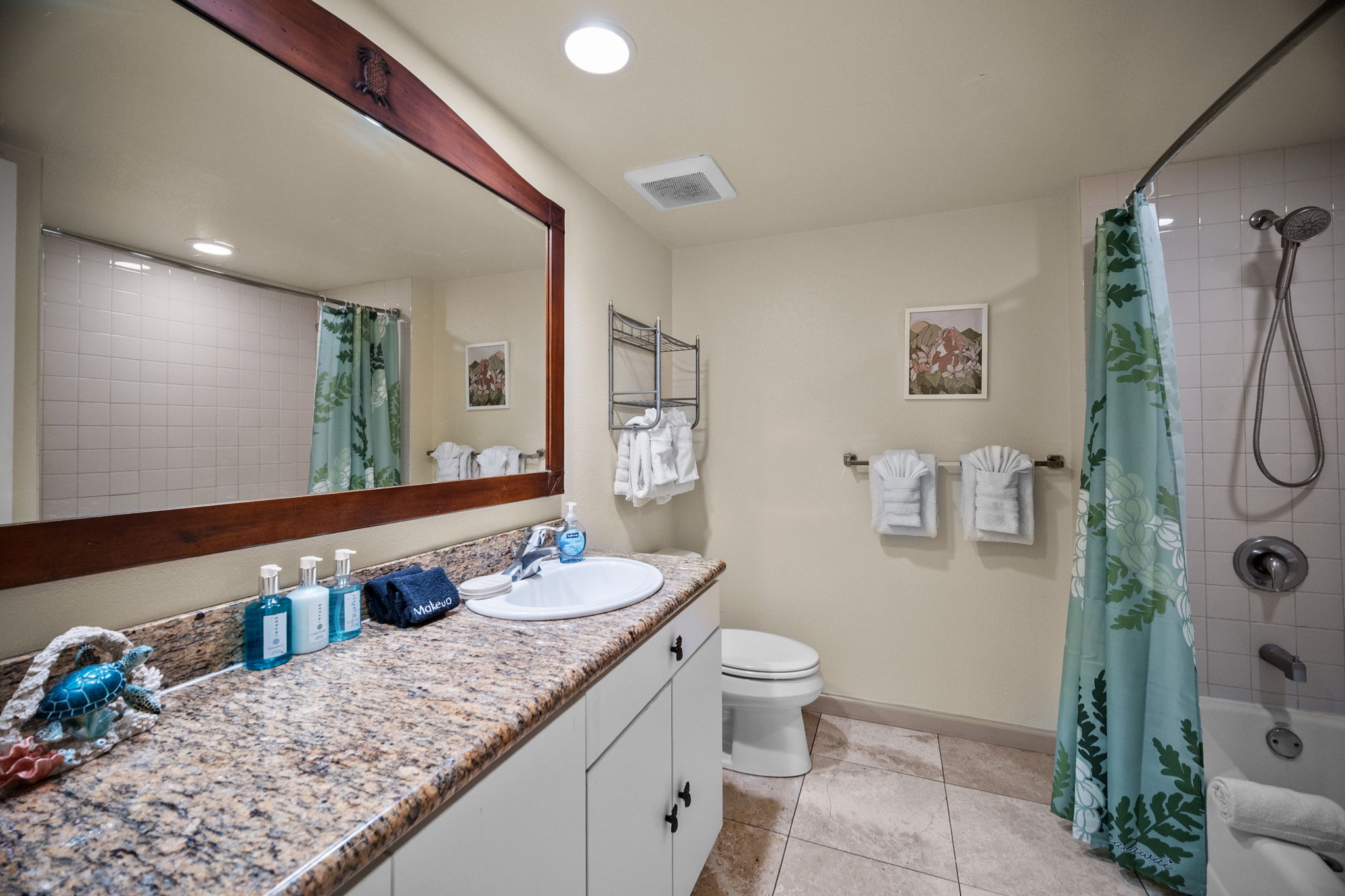 440 Aleka Pl 241 Property Photo 12