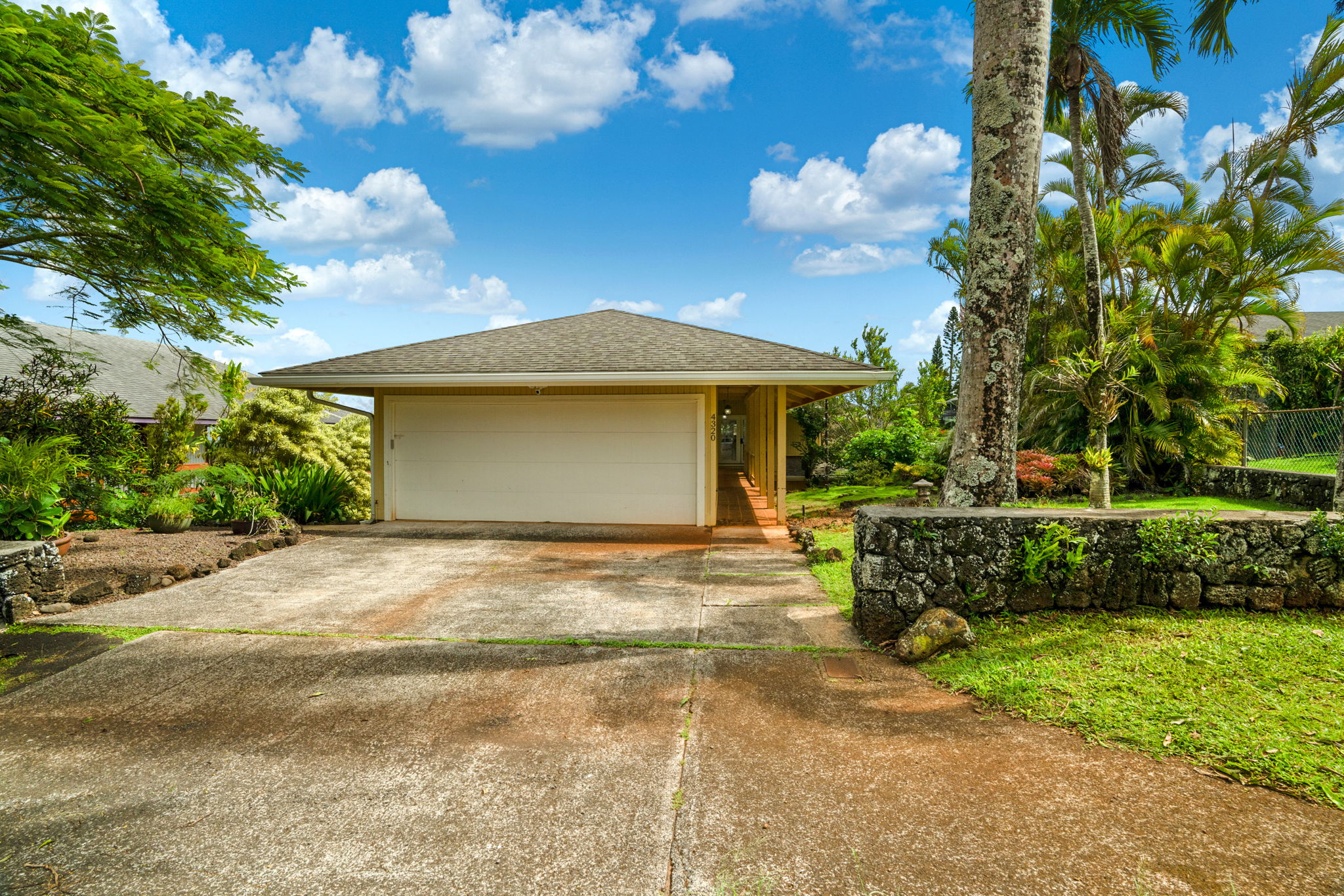 4320 Palama St Property Photo 2