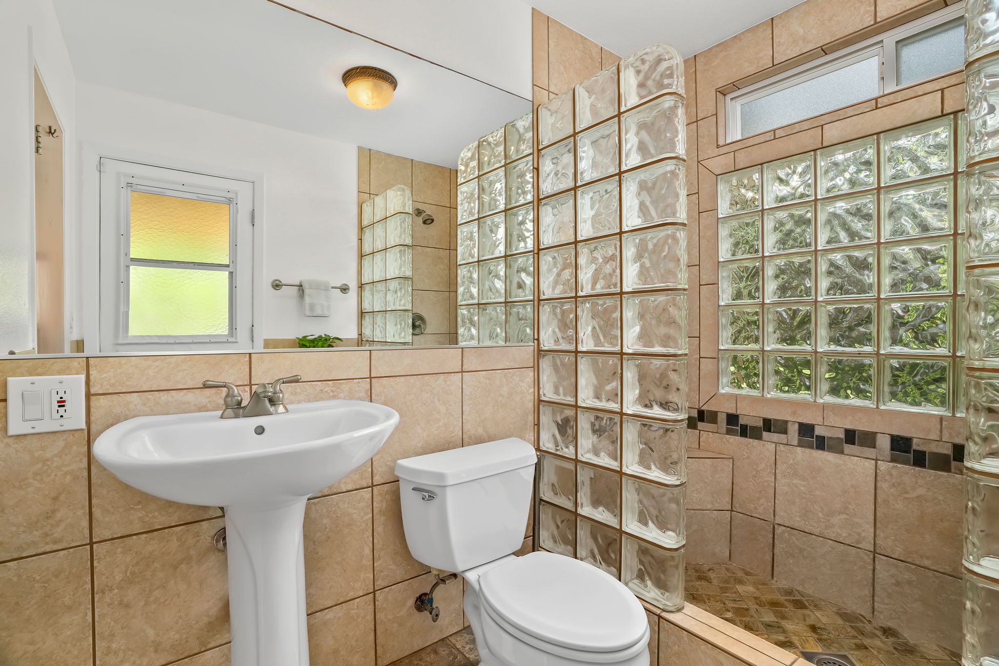 4320 Palama St Property Photo 22