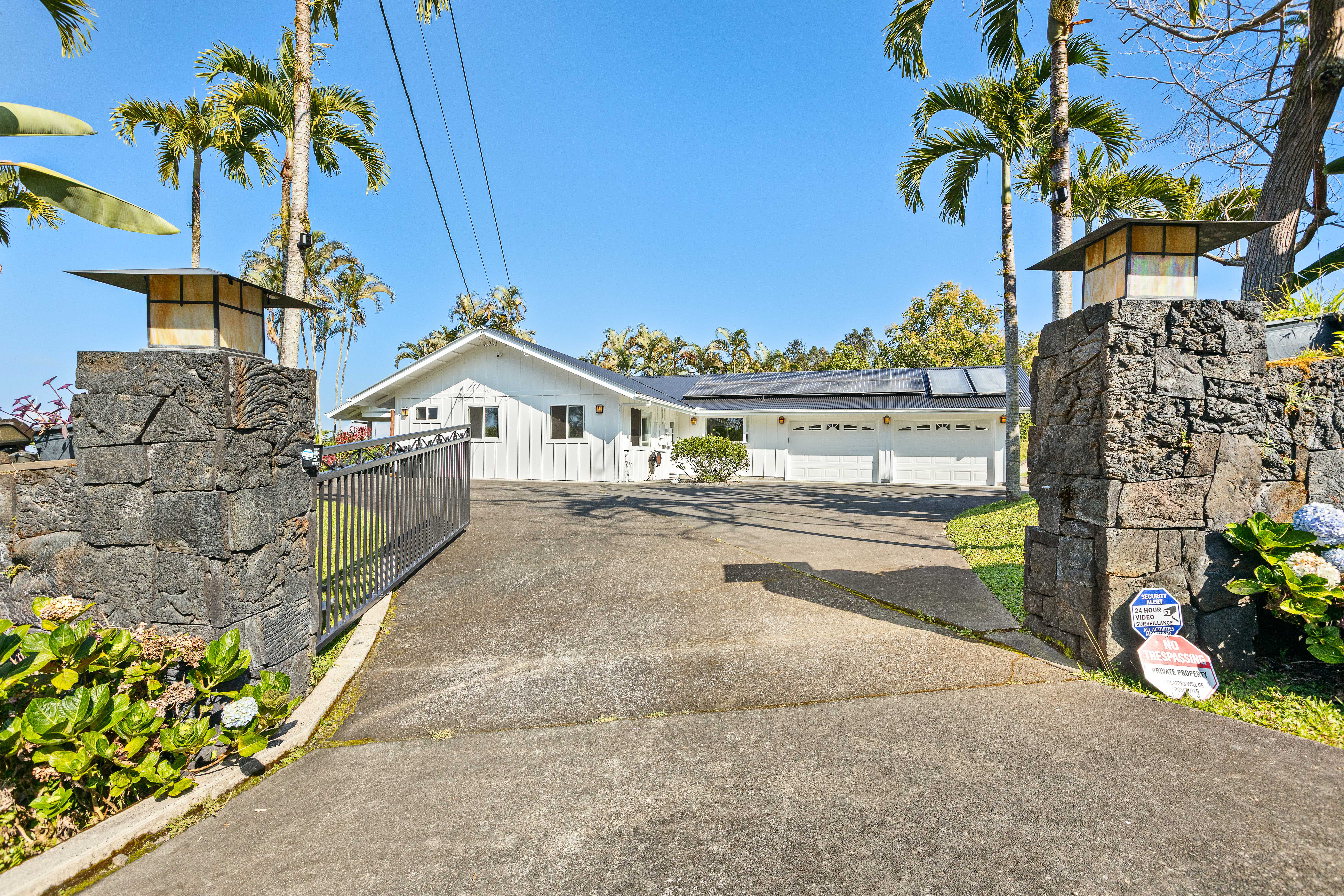 75-1069-a Kamalani St Property Photo 5
