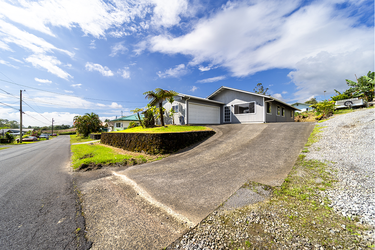 18-7857 Henele Rd Property Photo 5