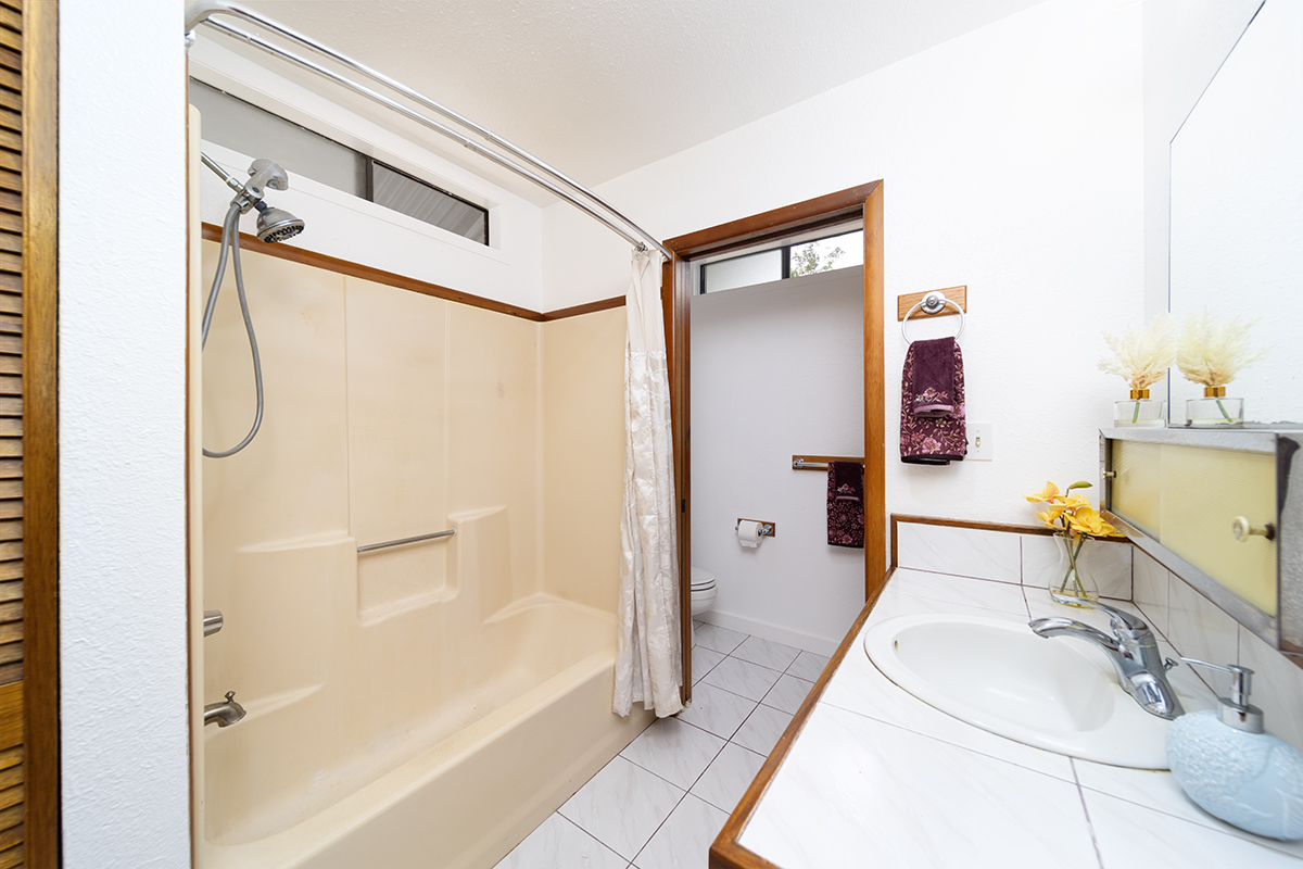 18-7857 Henele Rd Property Photo 25