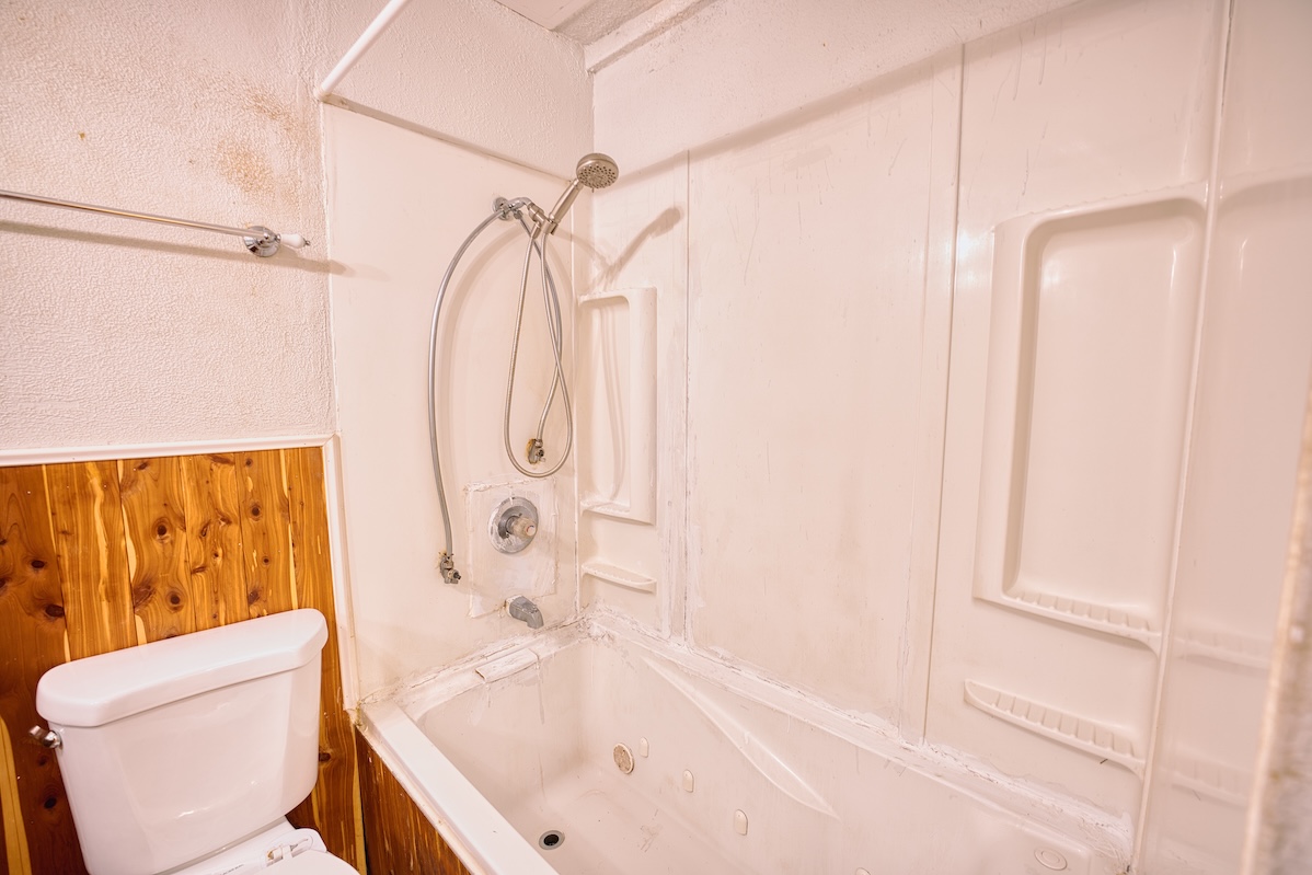 355 Kalanianaole St 233 Property Photo 14