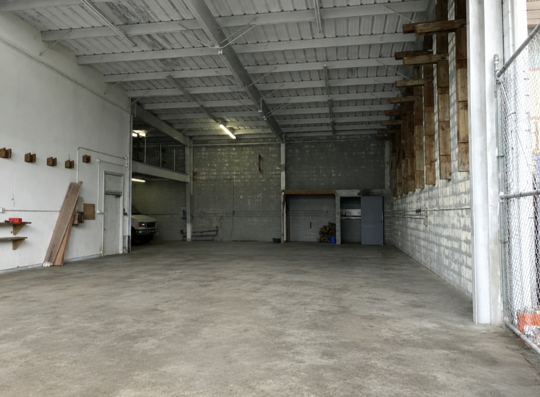 77 Silva St Property Photo 3