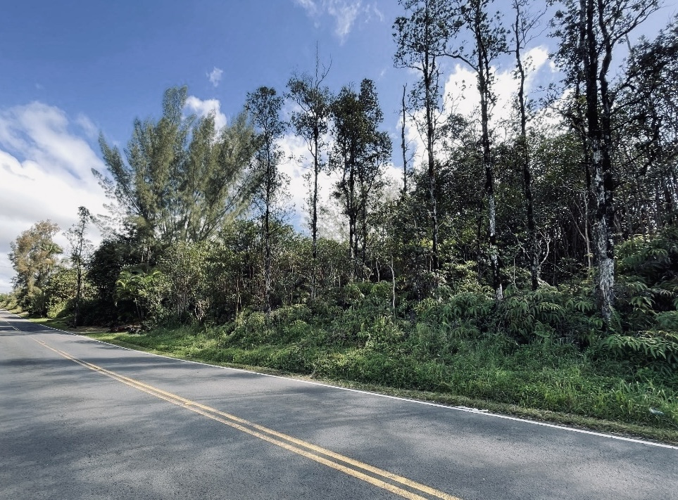 Road 8 (moho) Property Photo 1