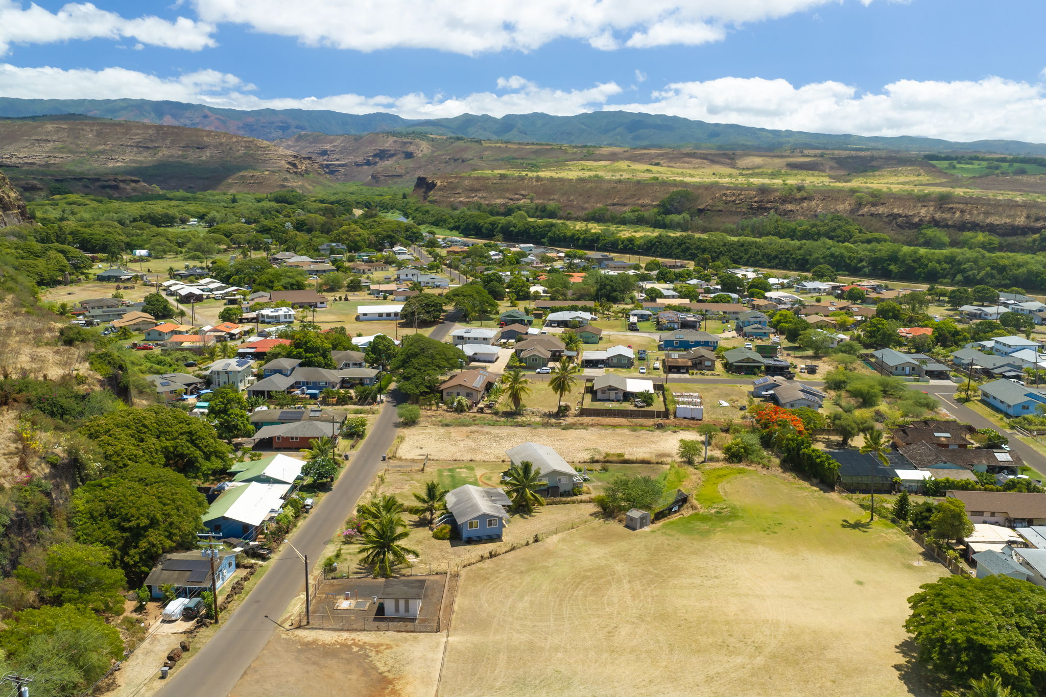 4602 Menehune Rd C Property Photo 5