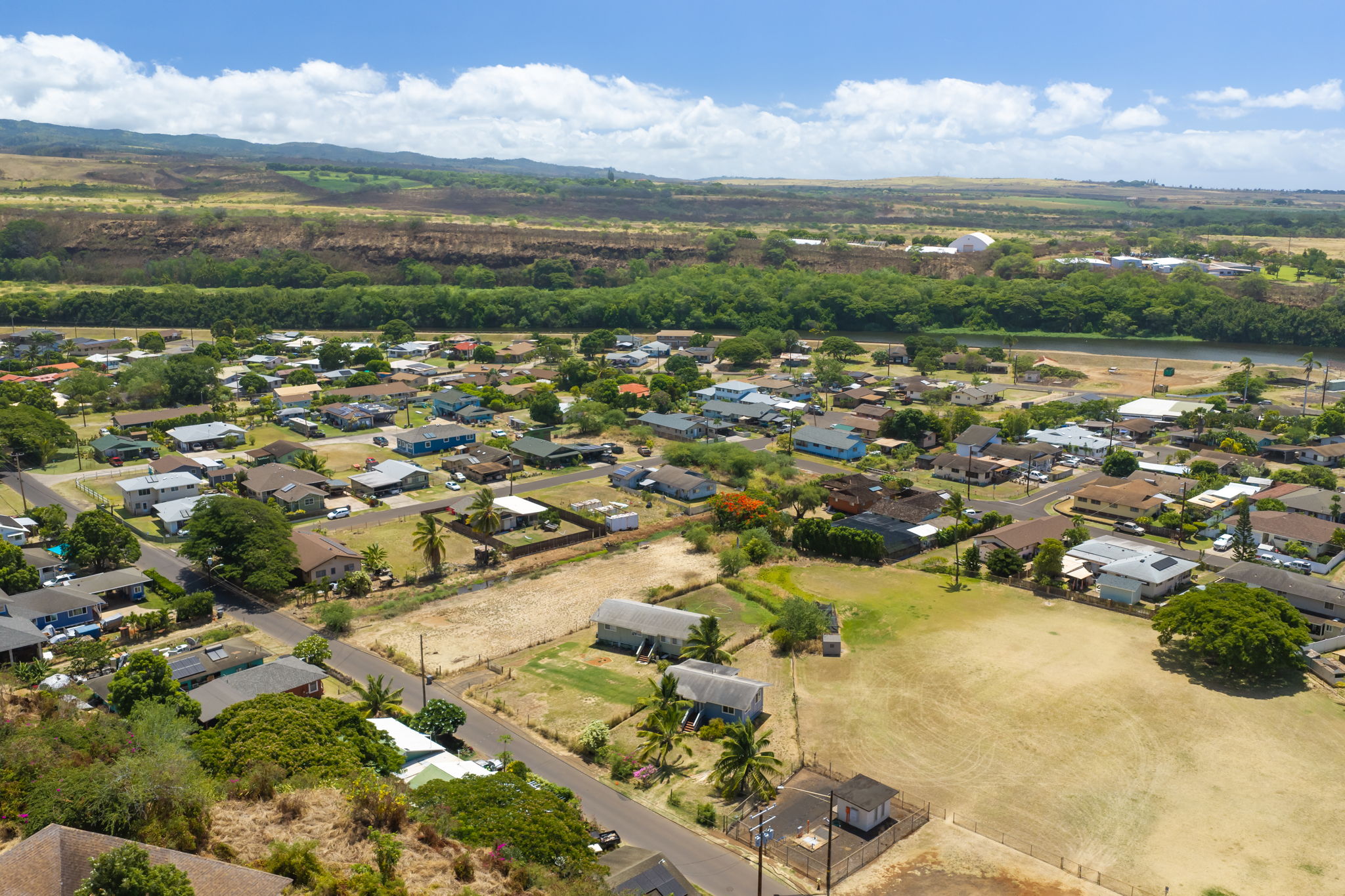 4602 Menehune Rd C Property Photo 8