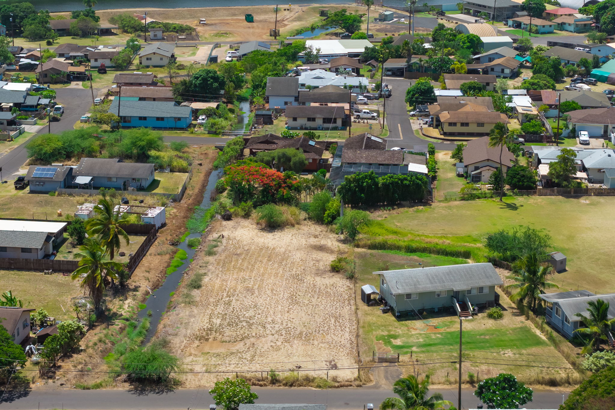 4602 Menehune Rd C Property Photo 17
