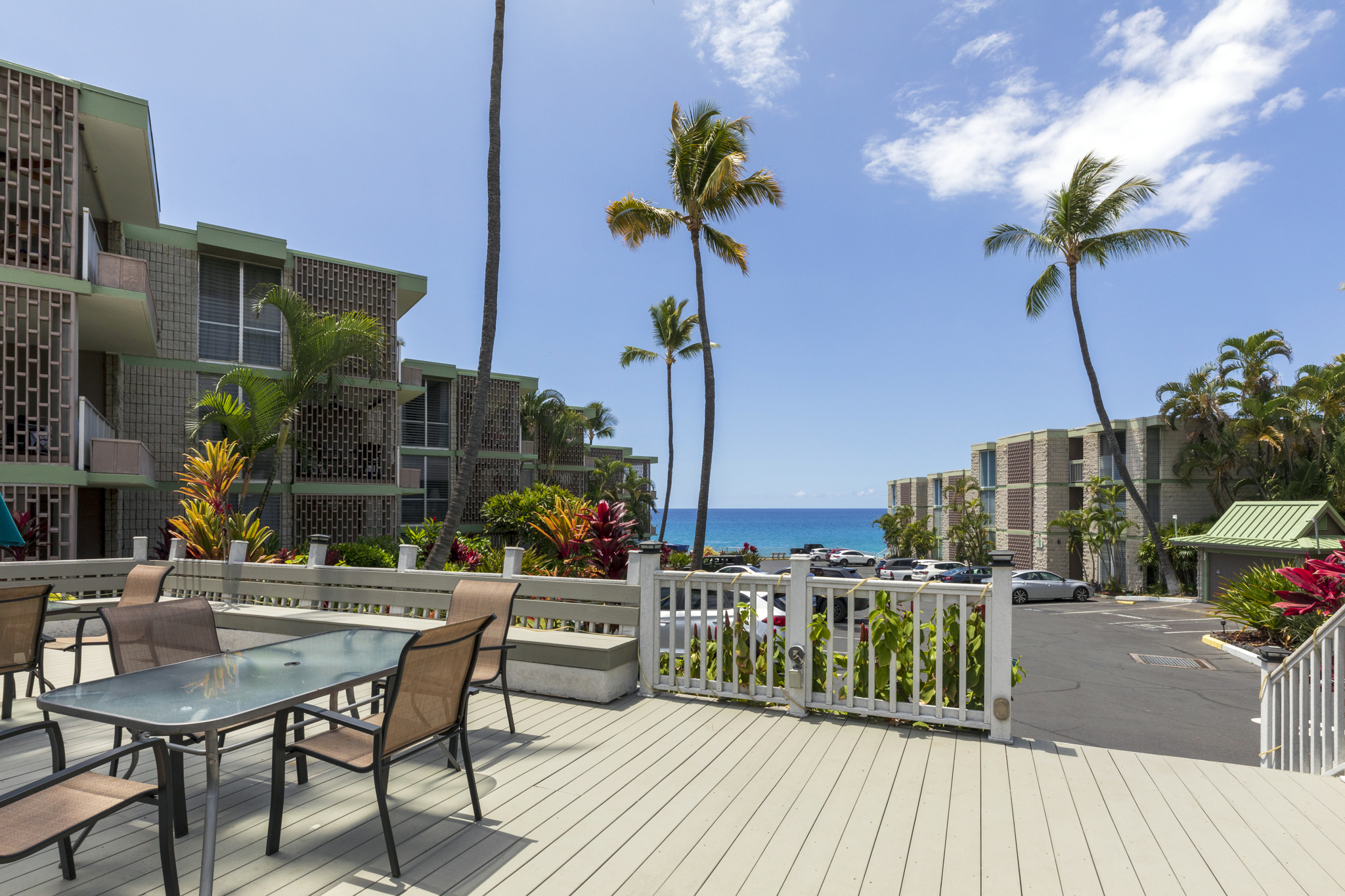 75-6016 Alii Dr 331 Property Photo 21