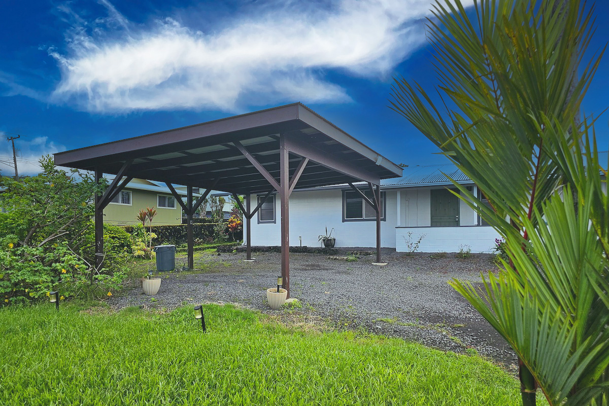 17 Hoaloha St Property Photo 22