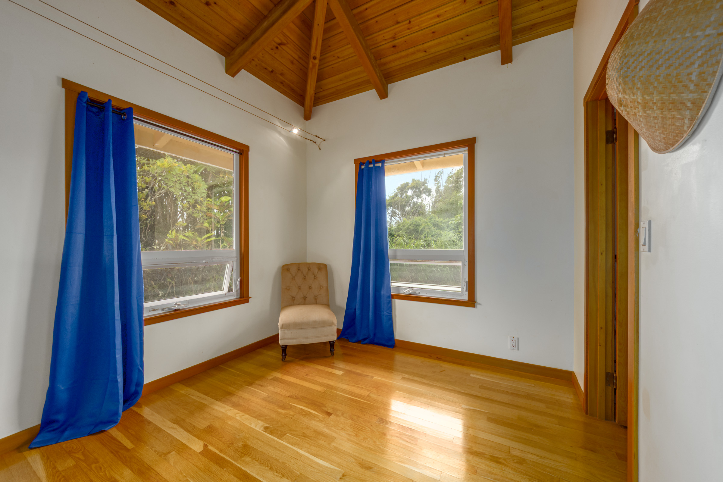 55-3476 Akoni Pule Highway Property Photo 11