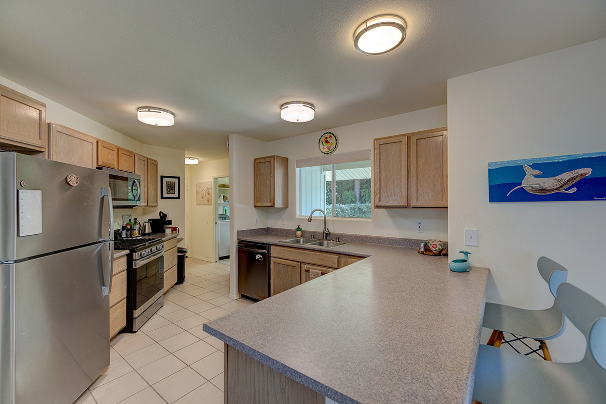 128-b Kinai Pl Property Photo 6
