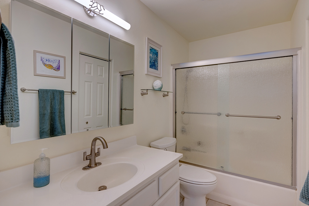 128-b Kinai Pl Property Photo 11
