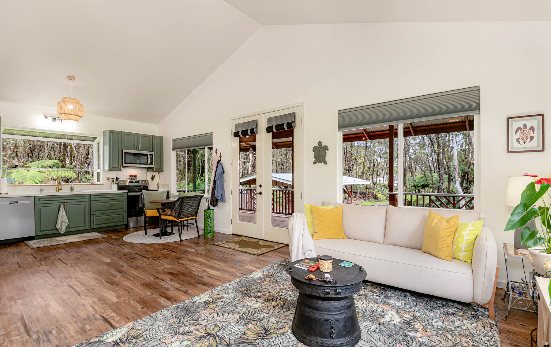11-3925-a Liona St Property Photo 19