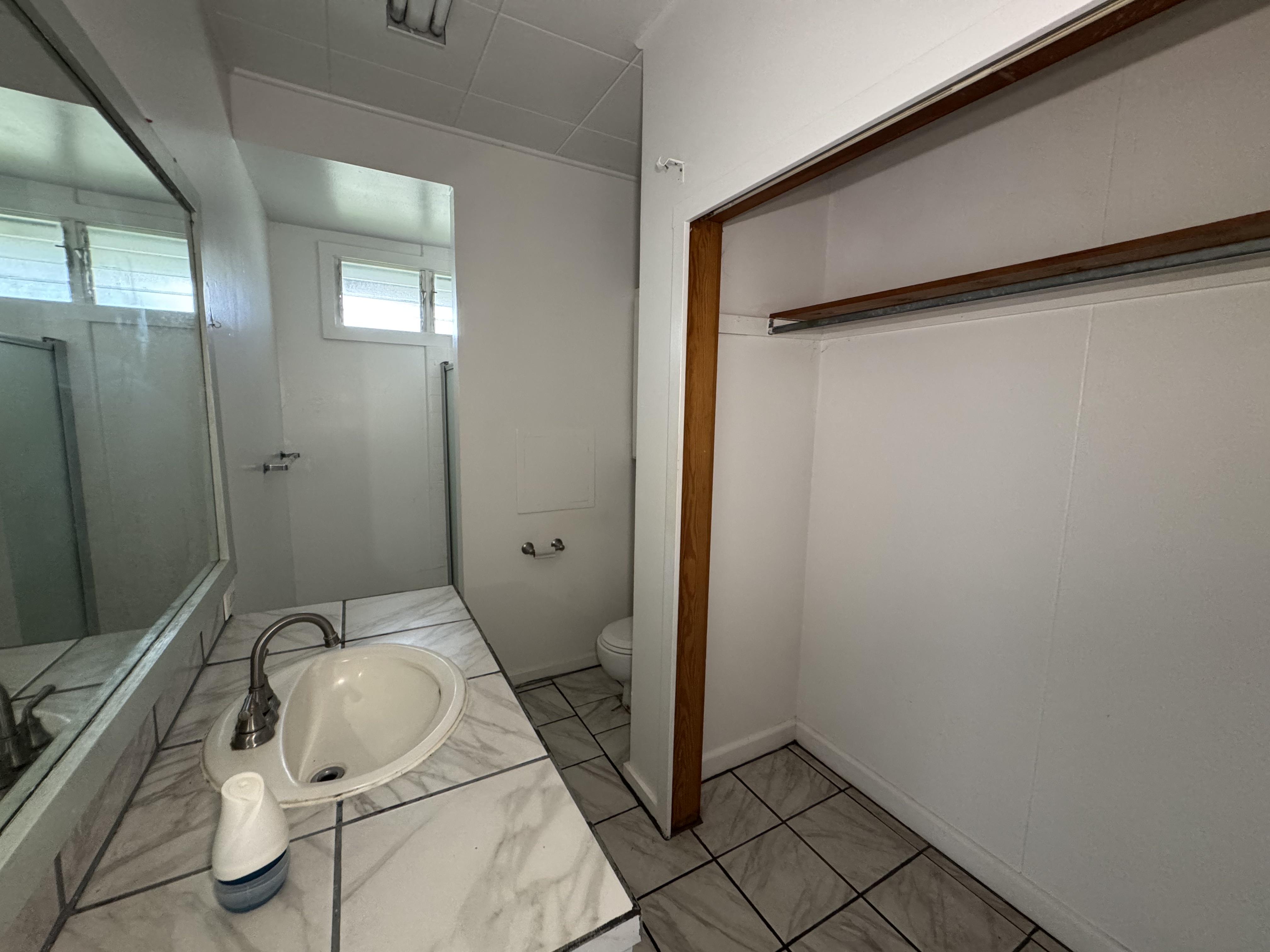 1186 Kinoole St Property Photo 11