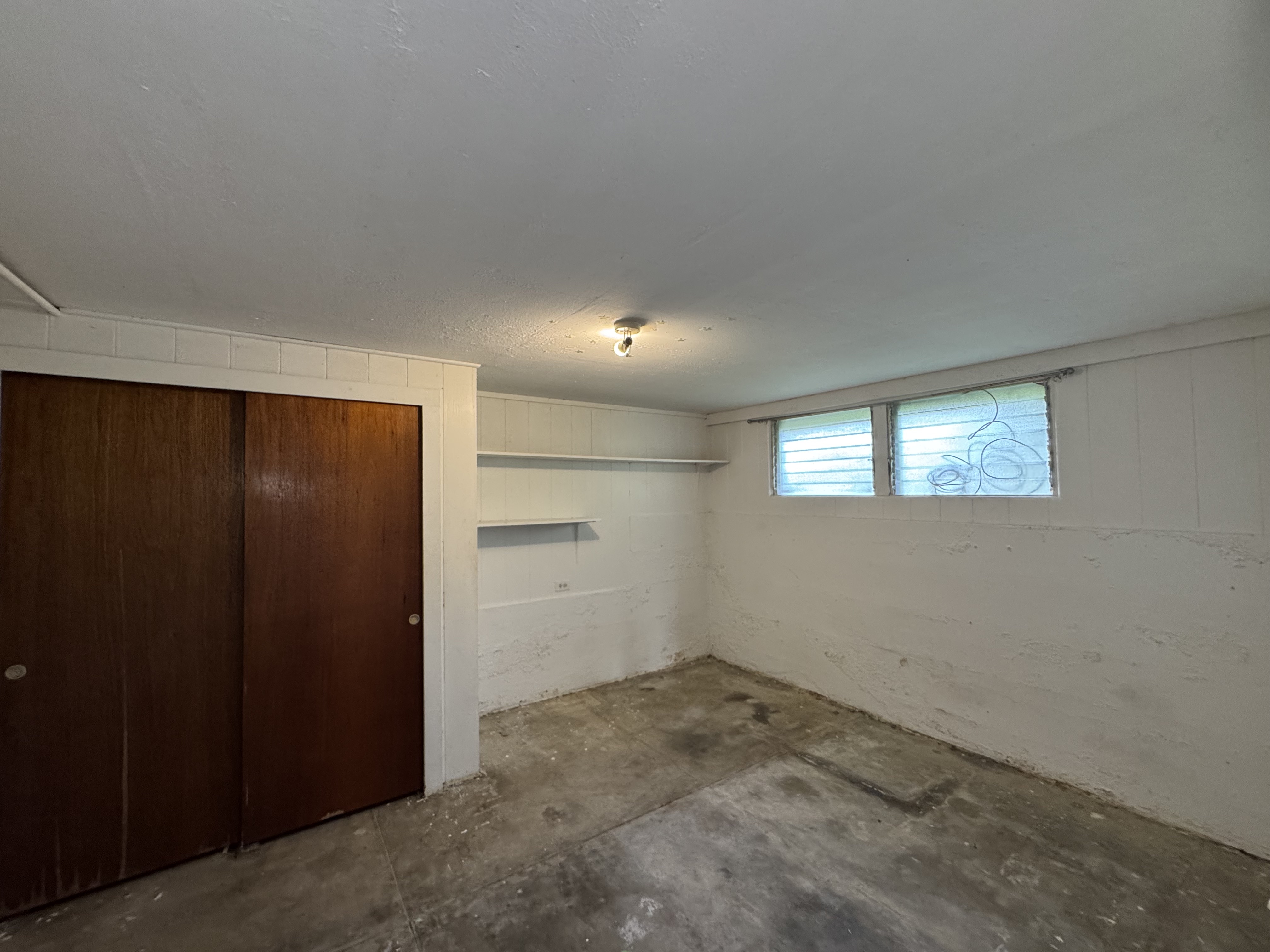 1186 Kinoole St Property Photo 18