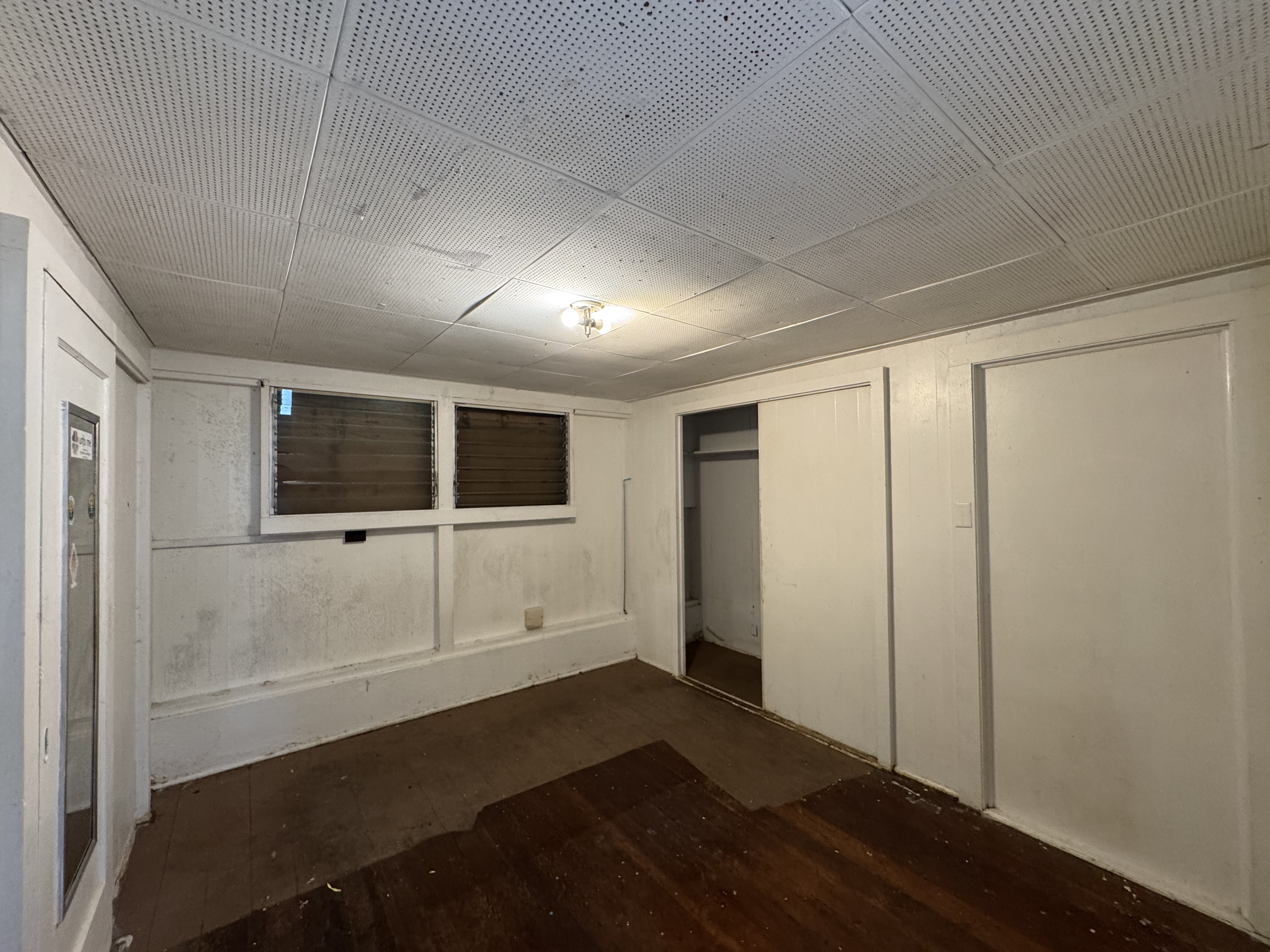 1186 Kinoole St Property Photo 19