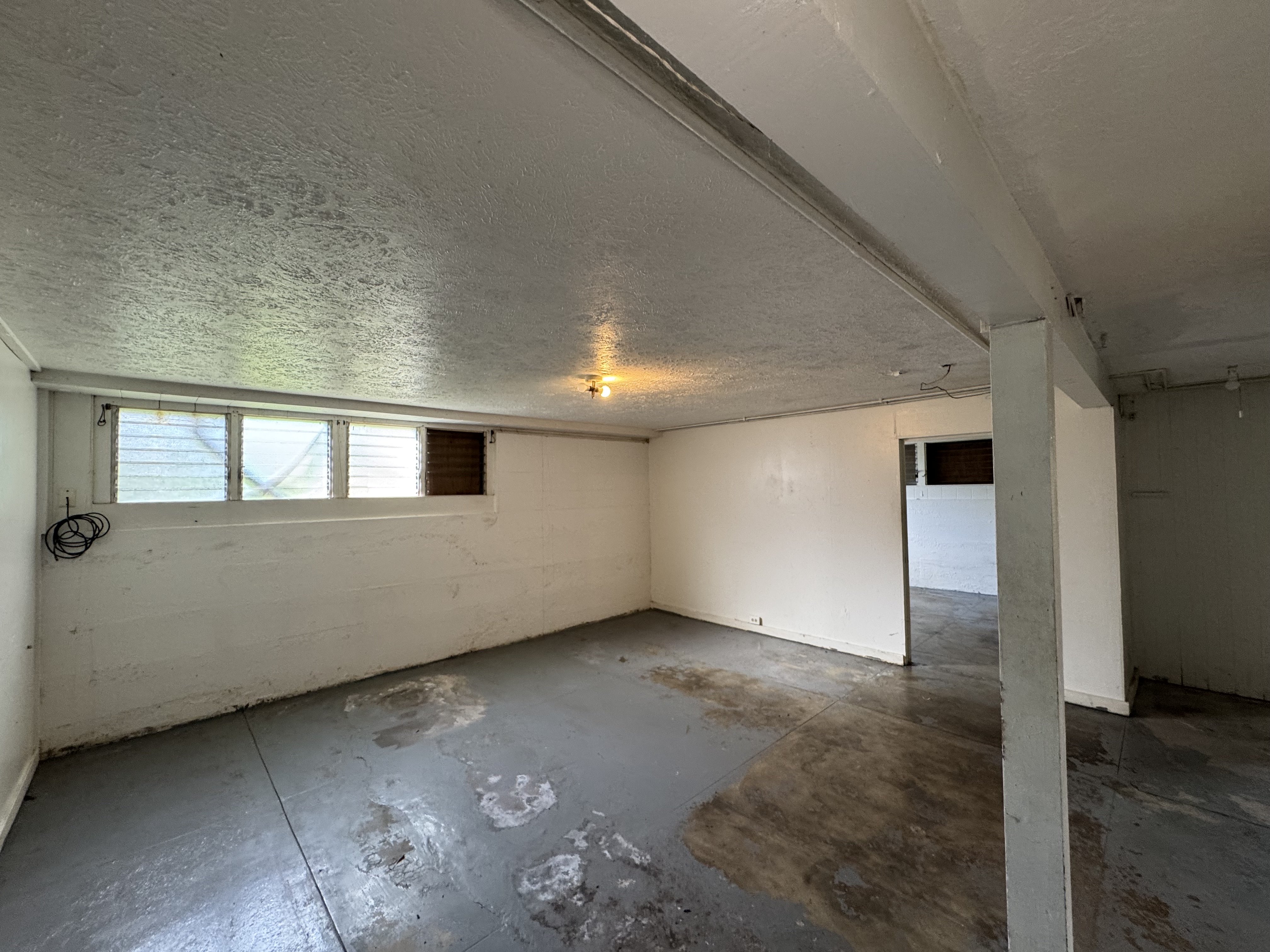 1186 Kinoole St Property Photo 20