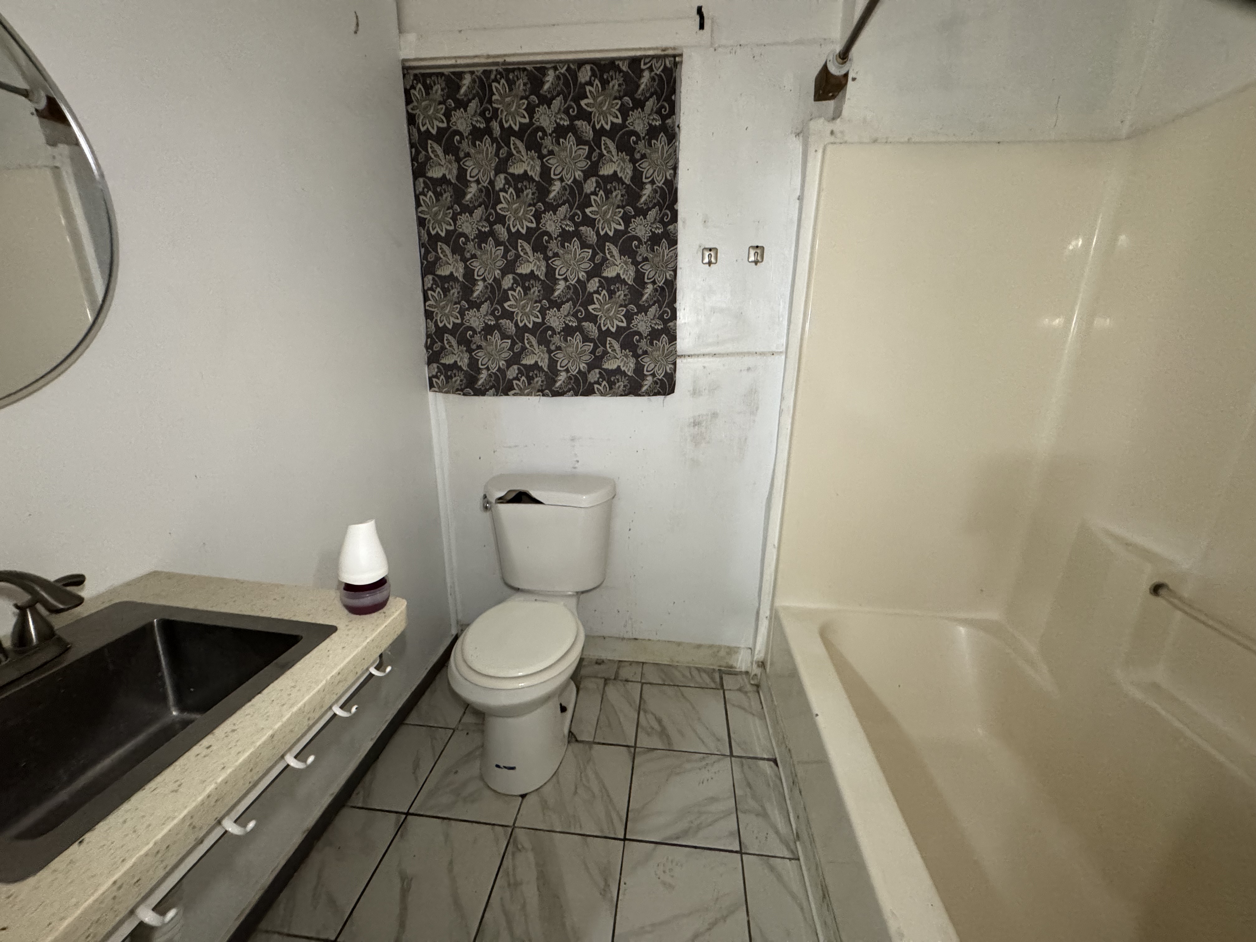 1186 Kinoole St Property Photo 27