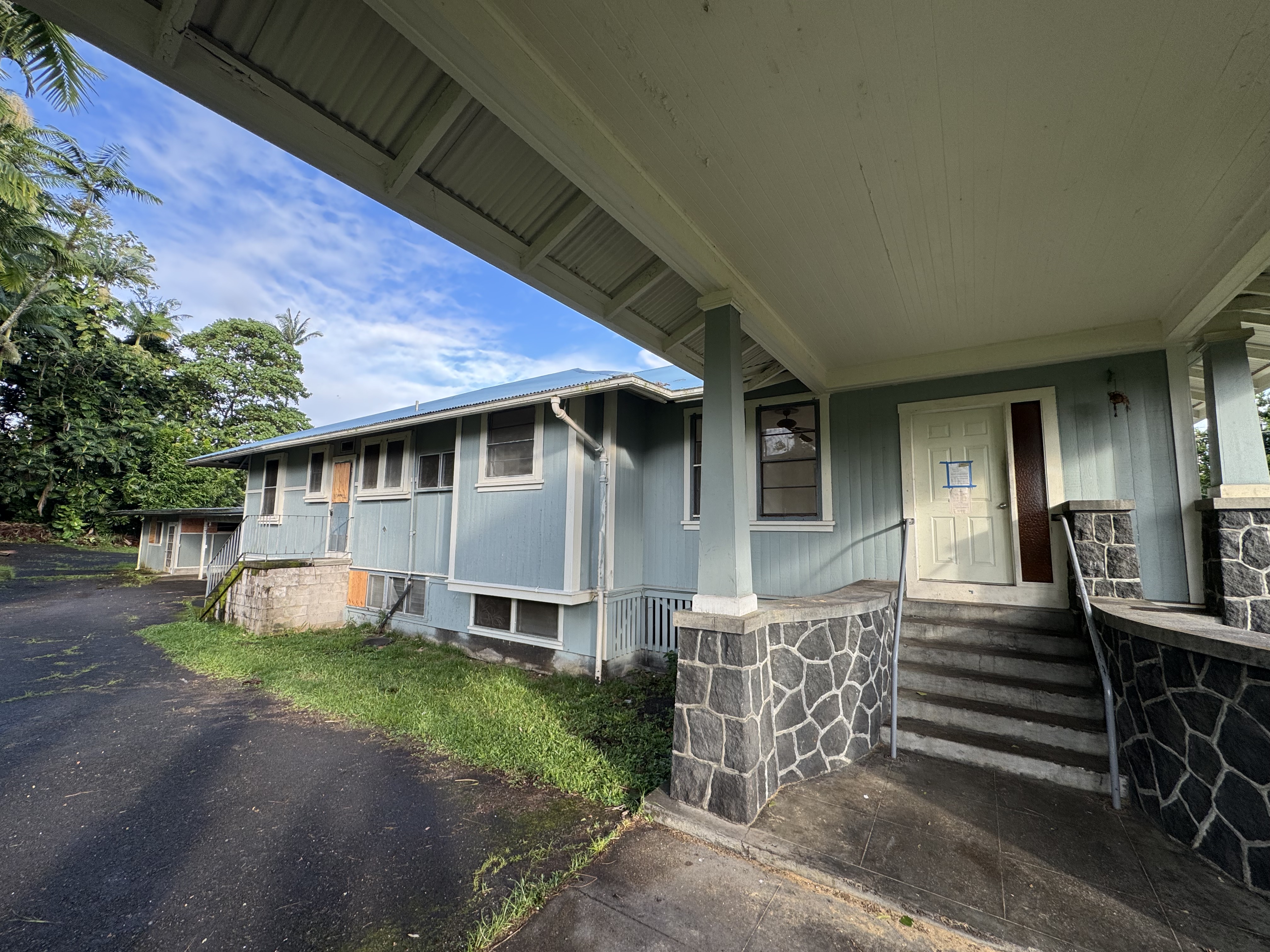 1186 Kinoole St Property Photo 30