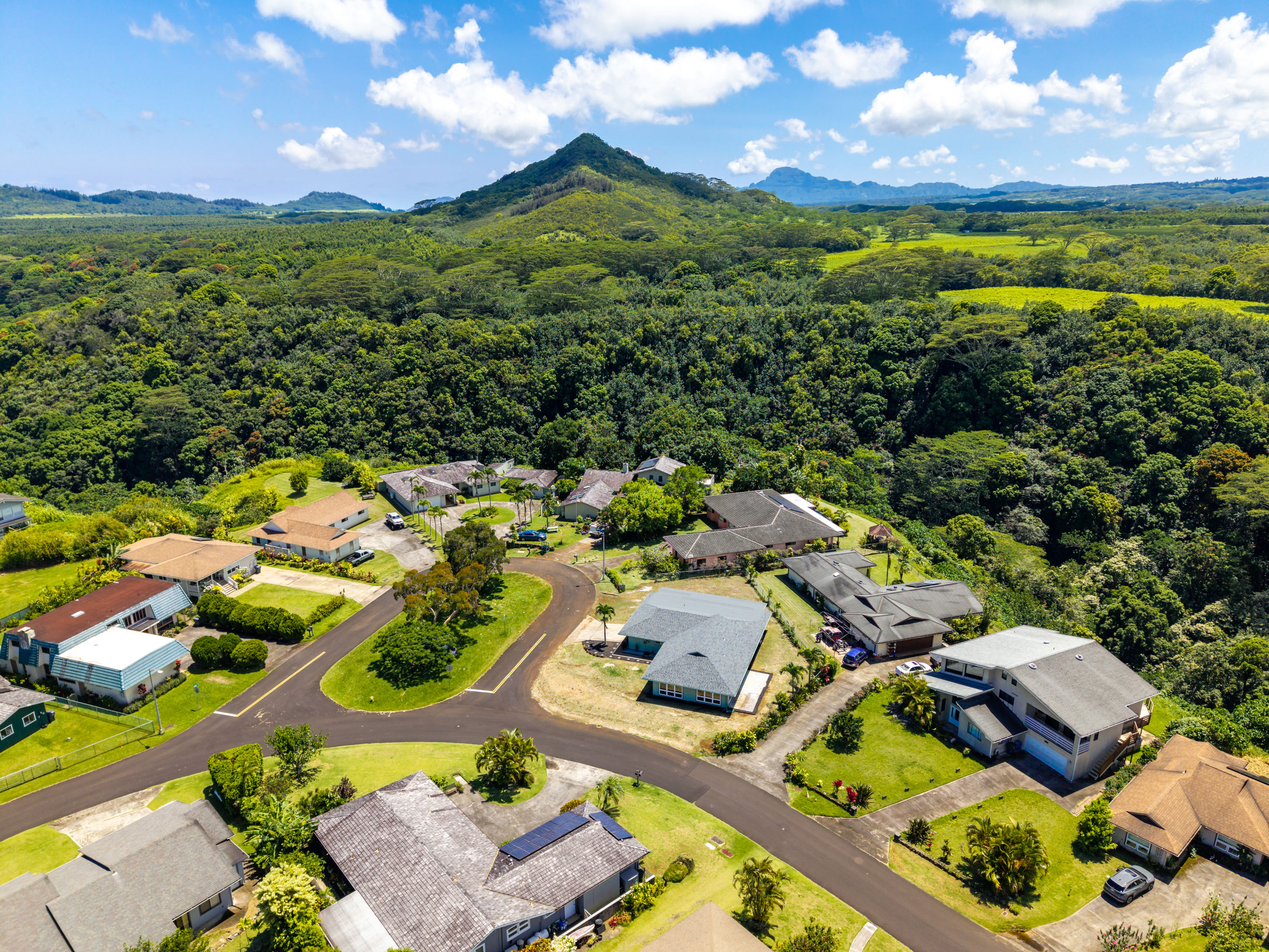 6466 Kaahele St Property Photo 21