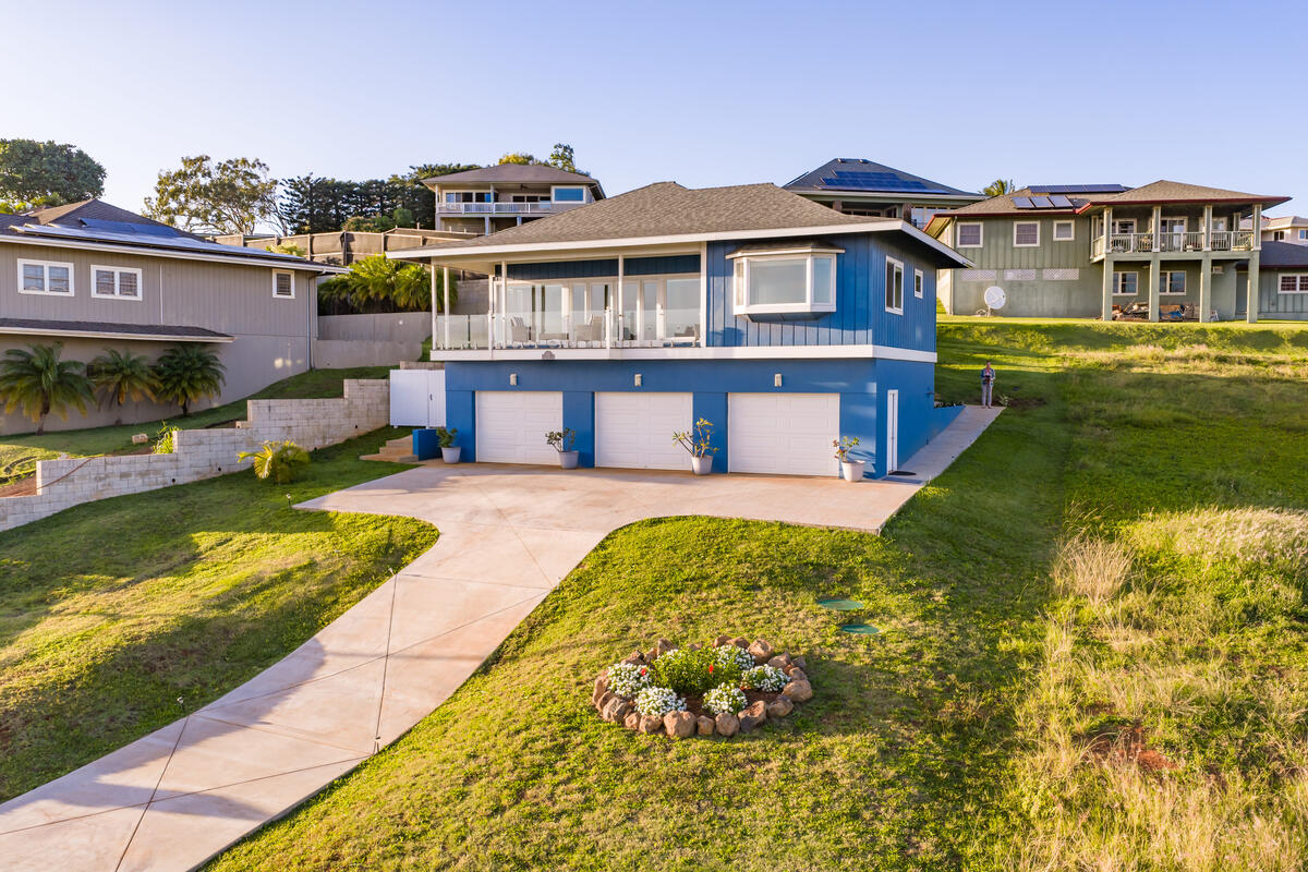 1172 Lani Nu ' U St Property Photo 1