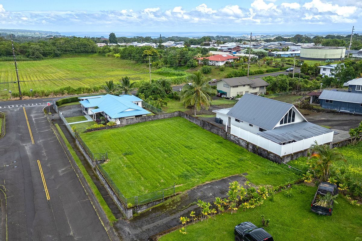 1377 Kuulei St Property Photo 1