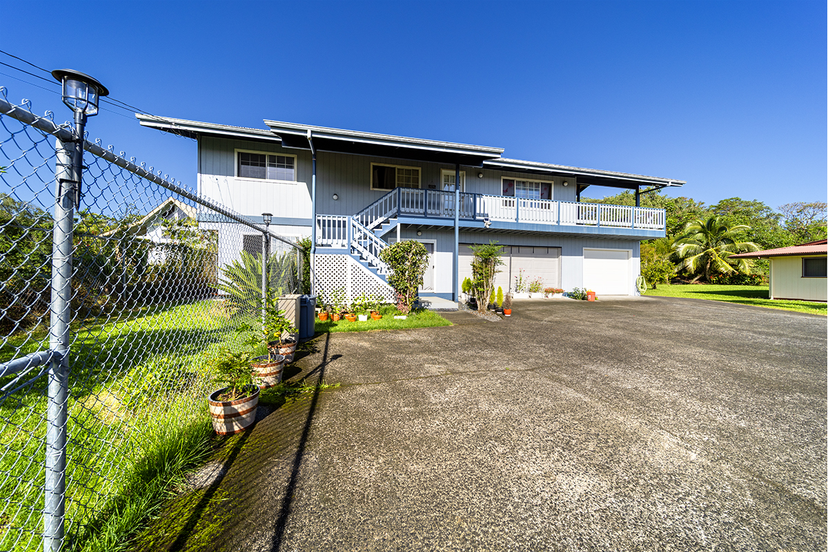 1184 LAUNA ST Property Photo 1