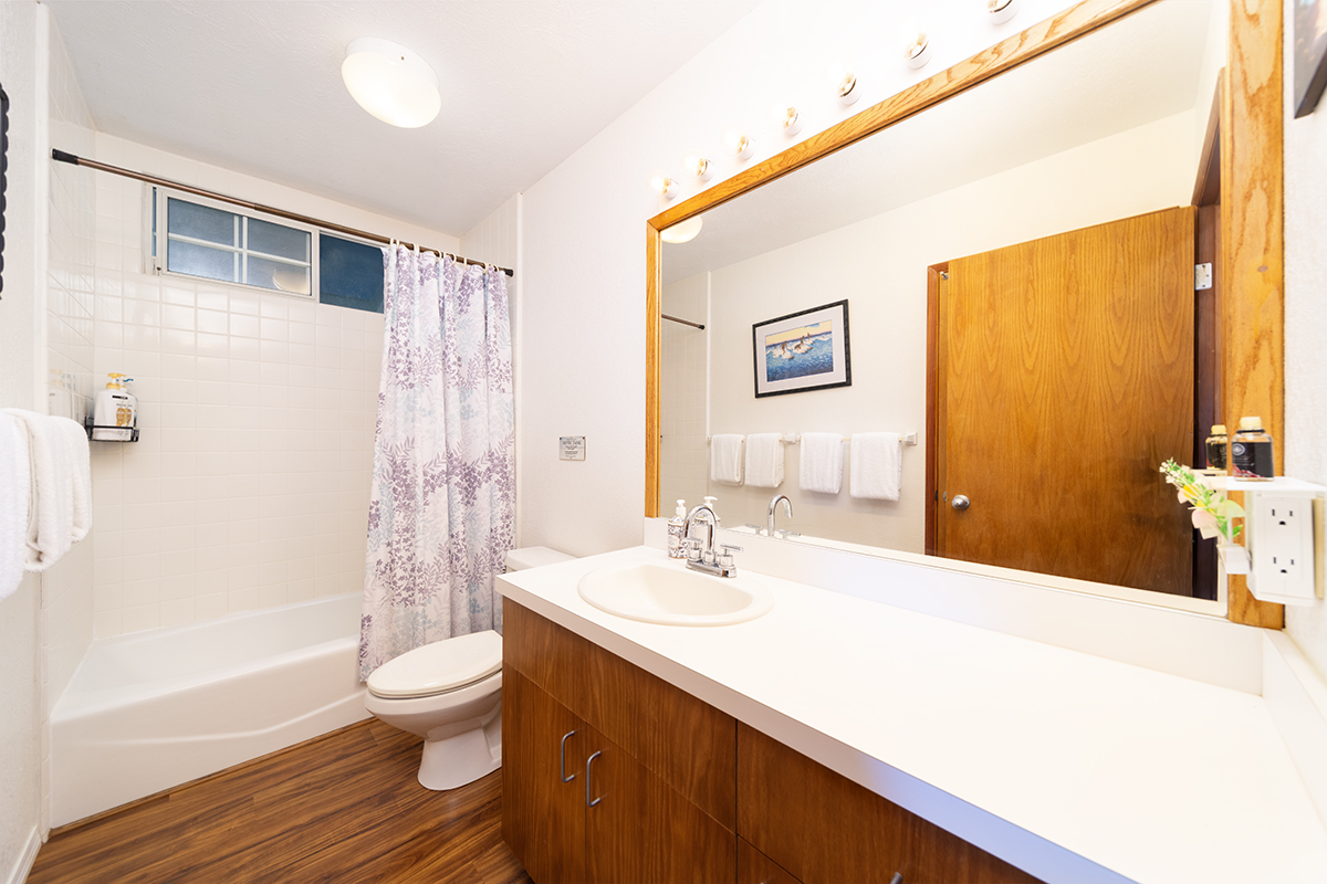 1184 Launa St Property Photo 7