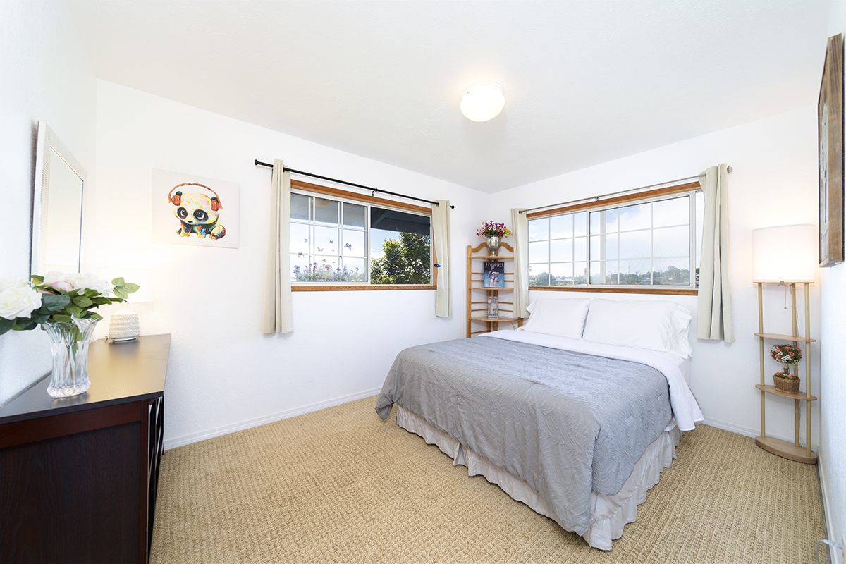 1184 Launa St Property Photo 9