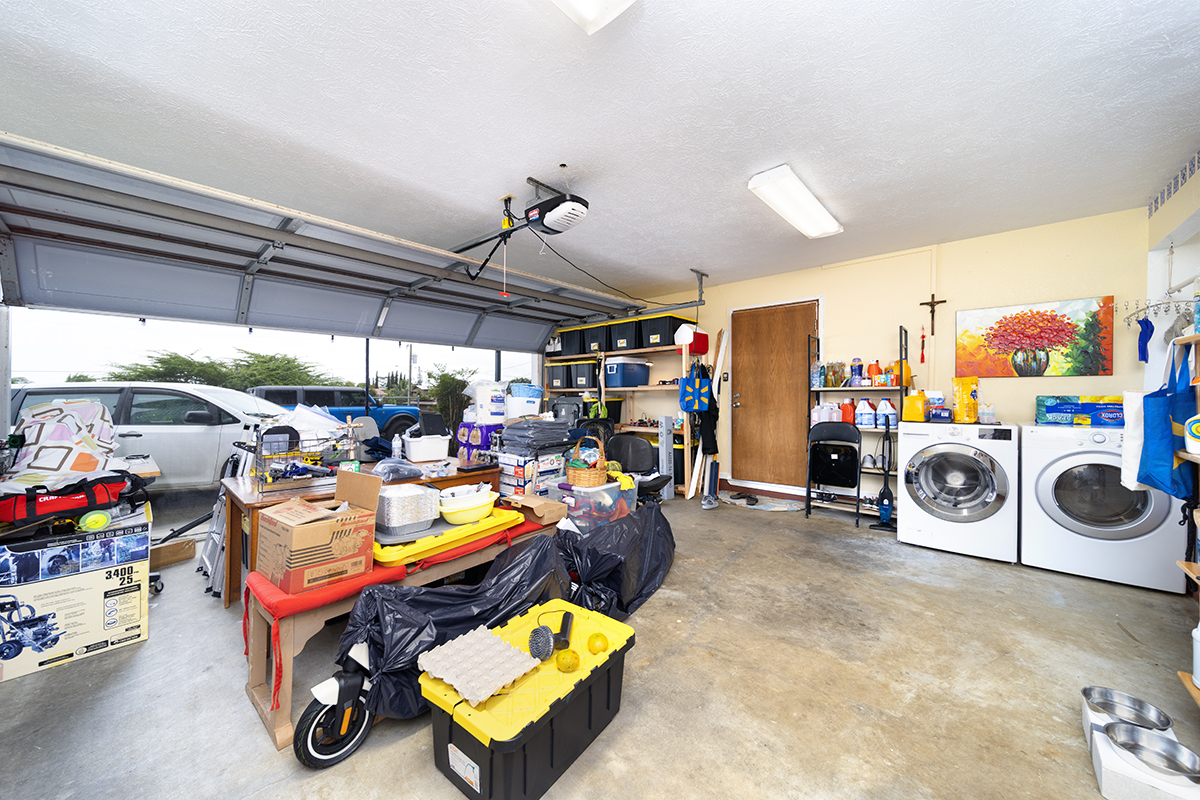 1184 Launa St Property Photo 22