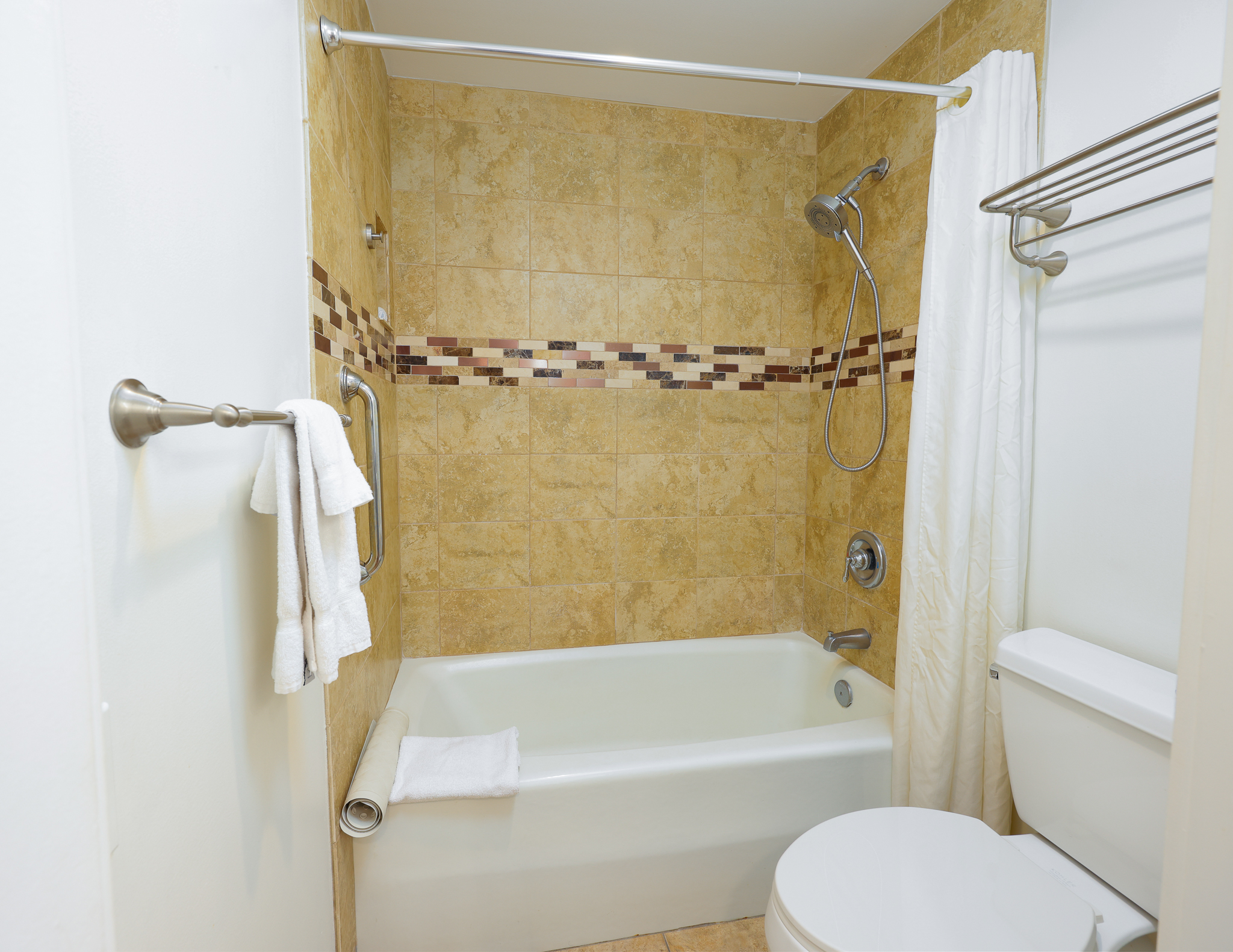 75-6040 Alii Dr 202 Property Photo 14